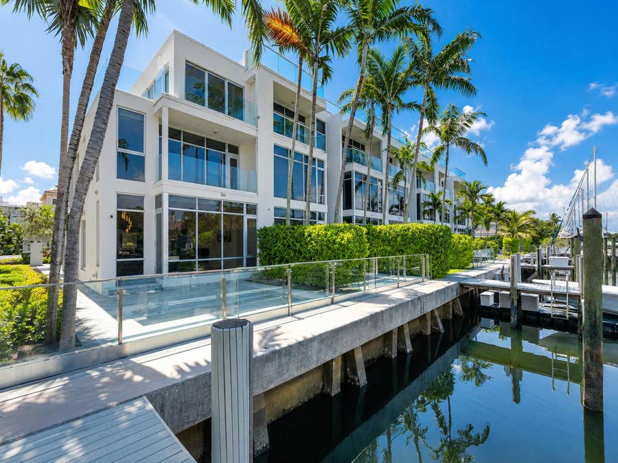 Property photo for 215 Hendricks Isle, Fort Lauderdale, FL