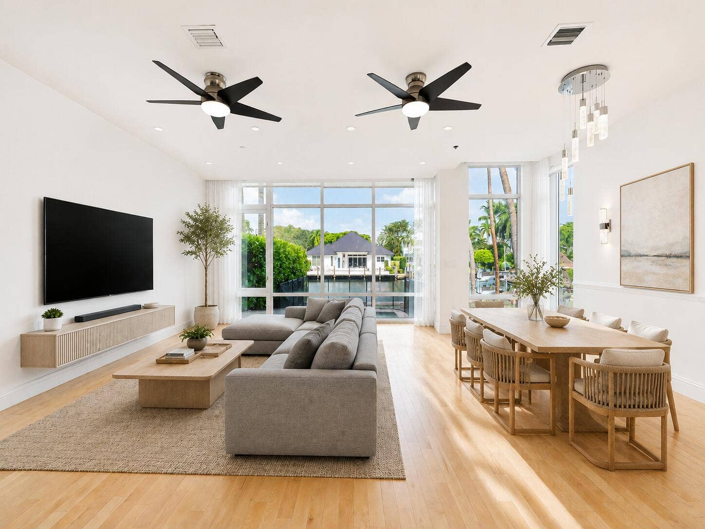 215 Hendricks Isle, Fort Lauderdale, FL 33301 Living Room 1