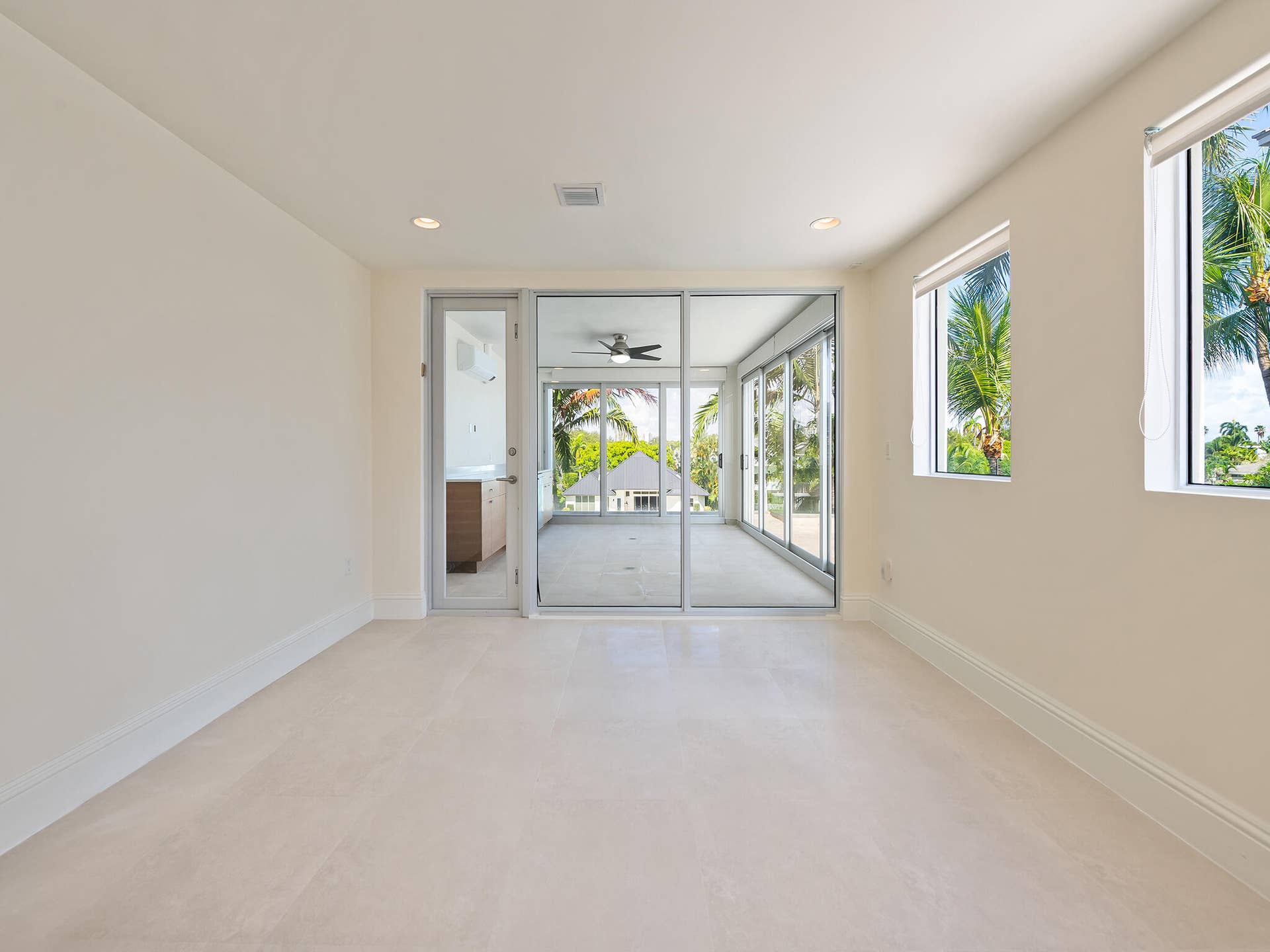 215 Hendricks Isle, Fort Lauderdale, FL 33301 DSC_9481