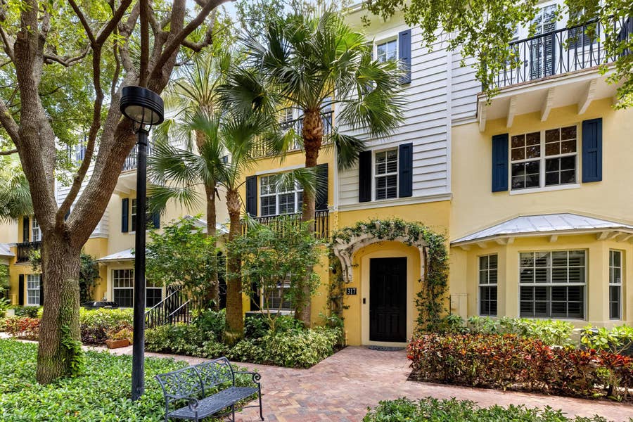 Property photo for 317 S Bromeliad, West Palm Beach, FL