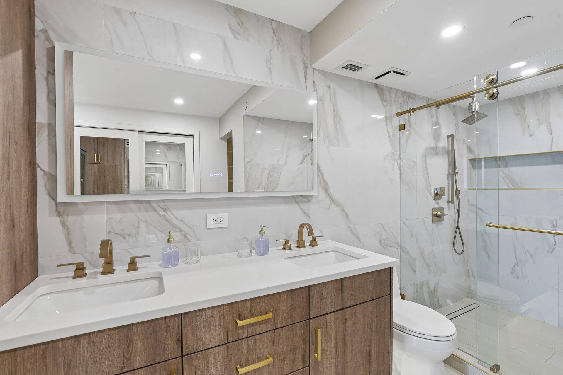 3912 S Ocean Boulevard, #704, Highland Beach, FL 33487 Primary Bathroom