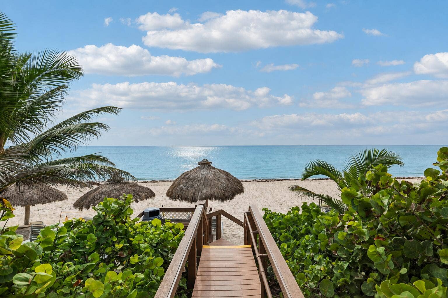 3912 S Ocean Boulevard, #704, Highland Beach, FL 33487 Beach with Tiki Area