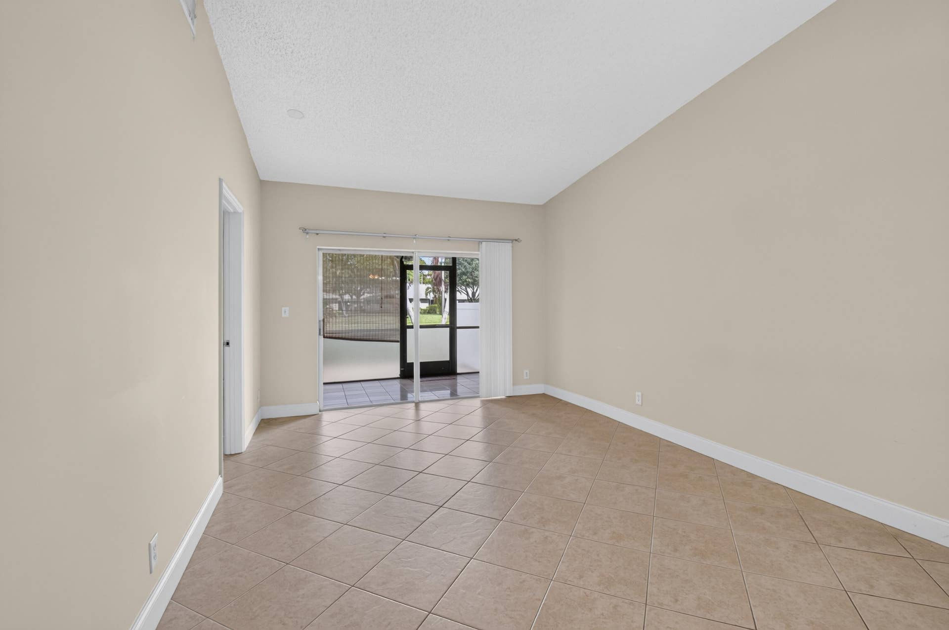 18773 ARGOSY Drive, Boca Raton, FL 33496 DSC_5377