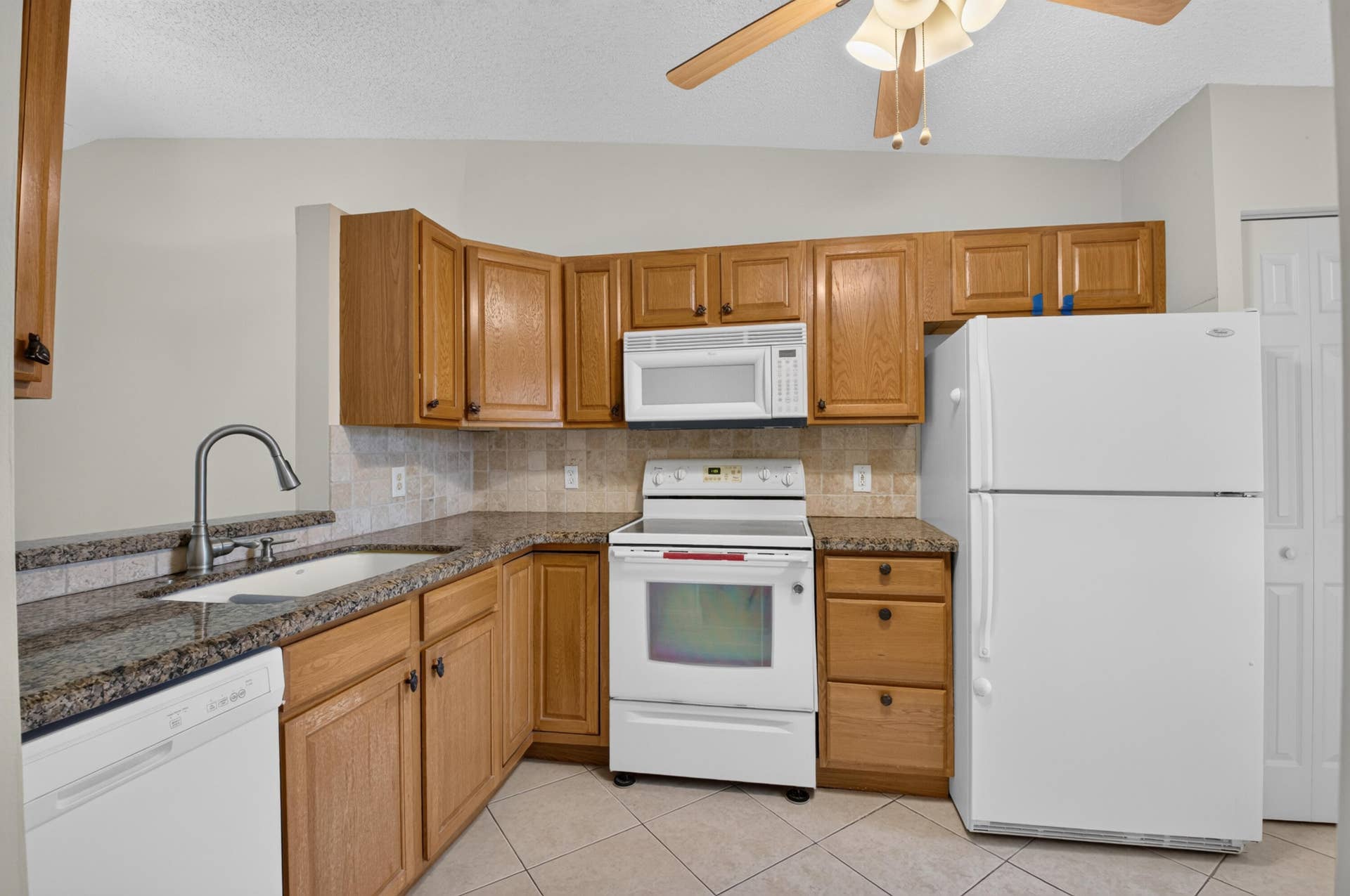 18773 ARGOSY Drive, Boca Raton, FL 33496 DSC_5402