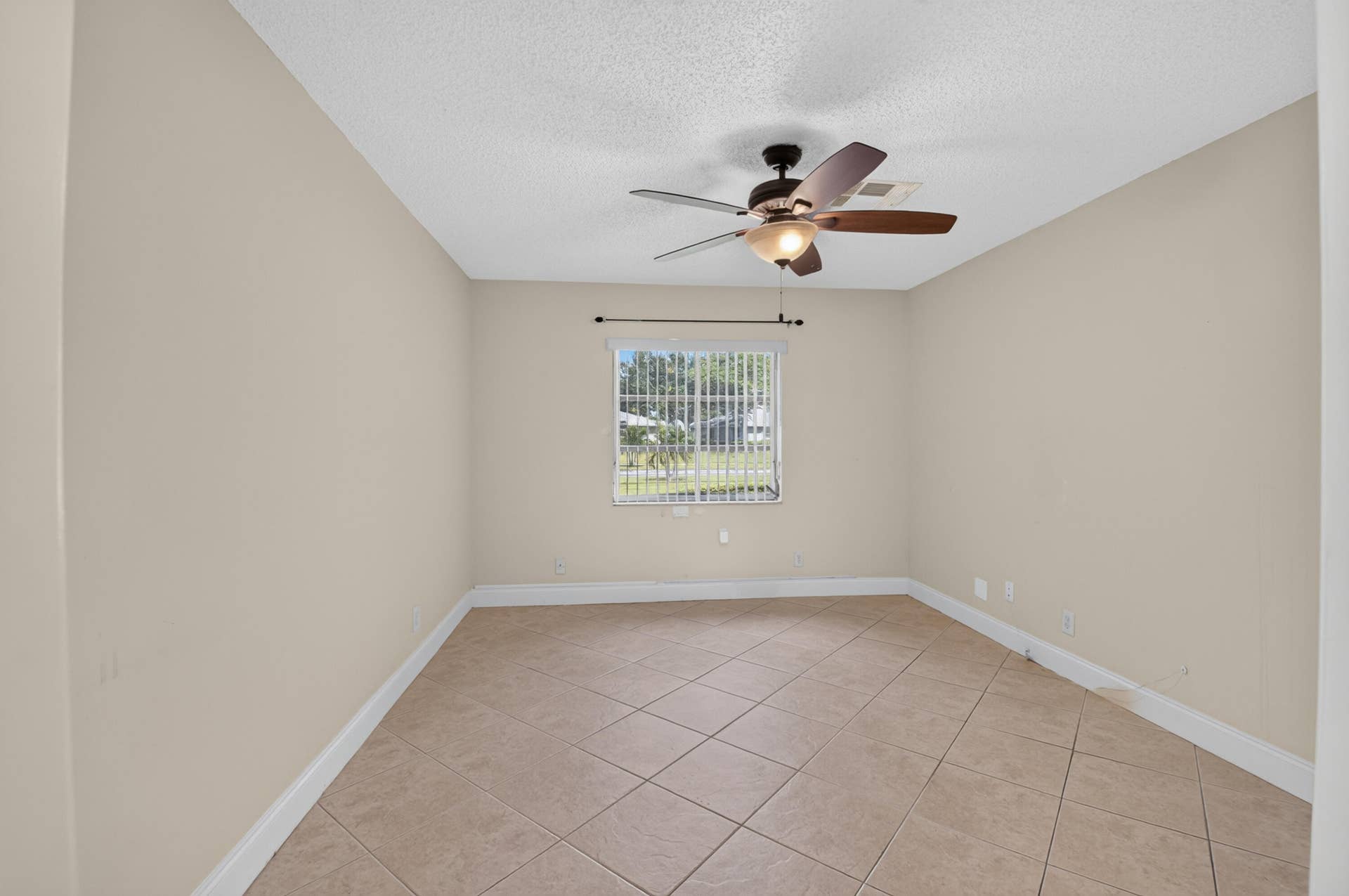 18773 ARGOSY Drive, Boca Raton, FL 33496 DSC_5436