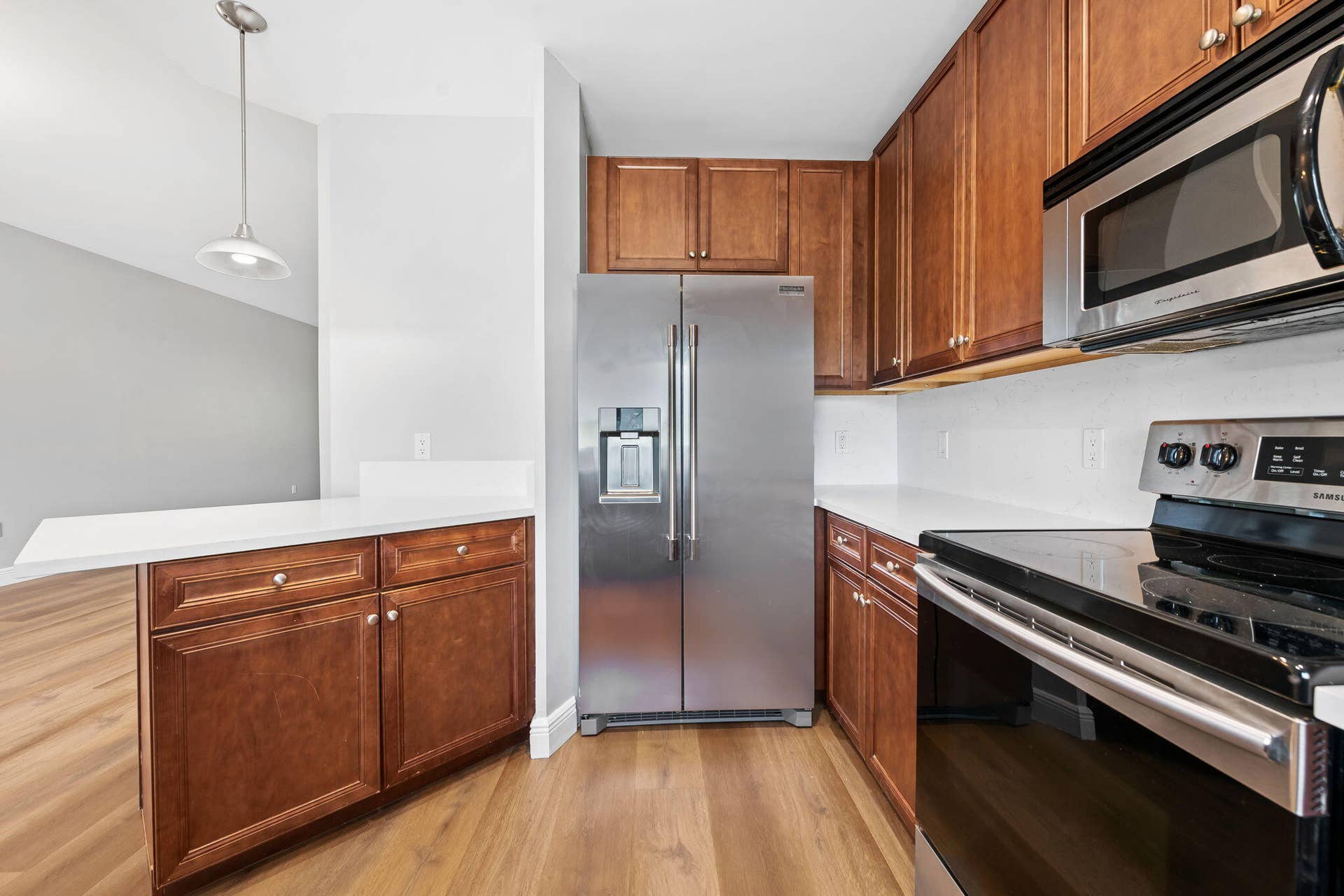 708 SE 15TH Street, #3, Fort Lauderdale, FL 33316 5-web-or-mls-DSC_2788
