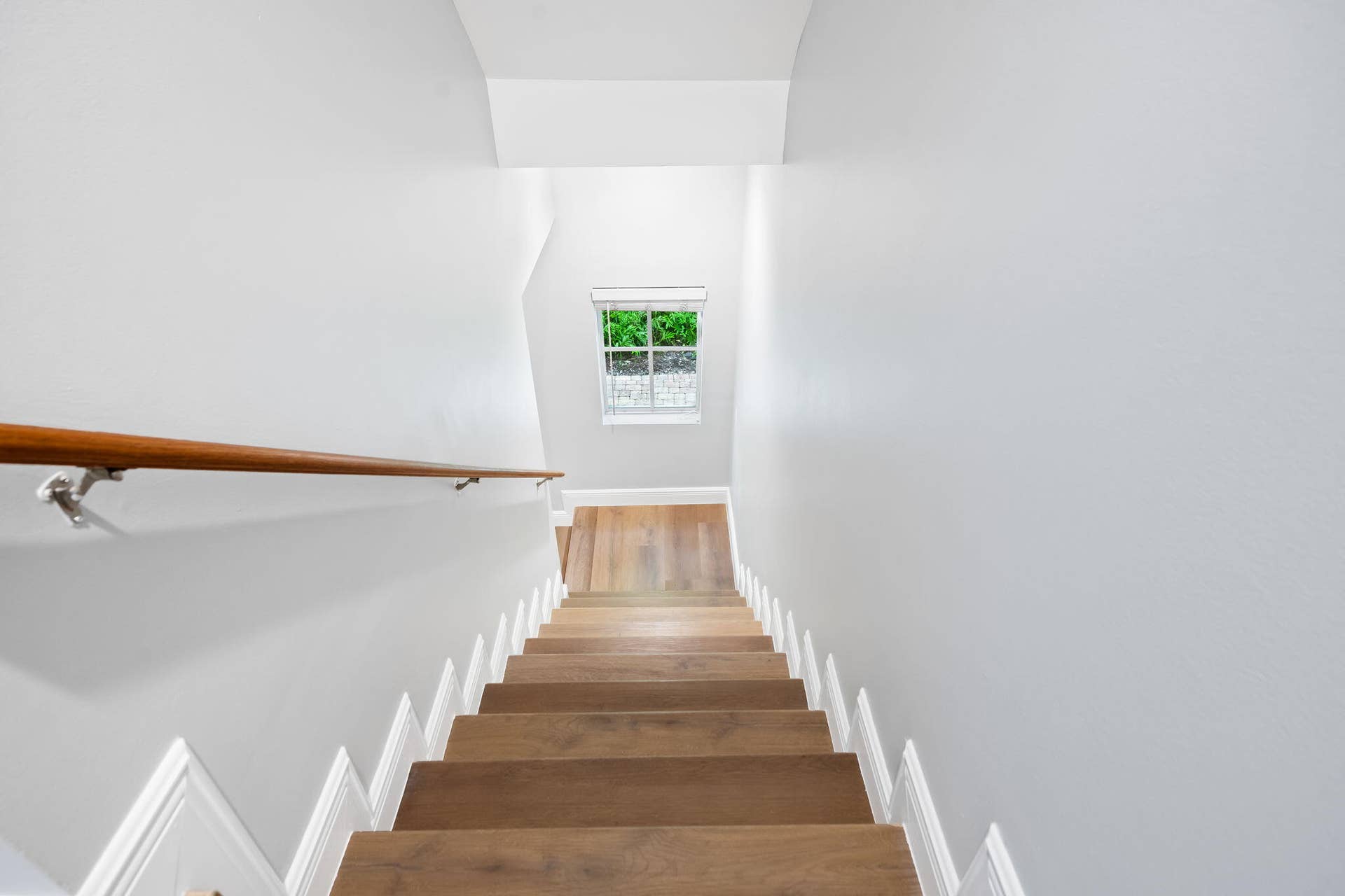 708 SE 15TH Street, #3, Fort Lauderdale, FL 33316 New Staircase