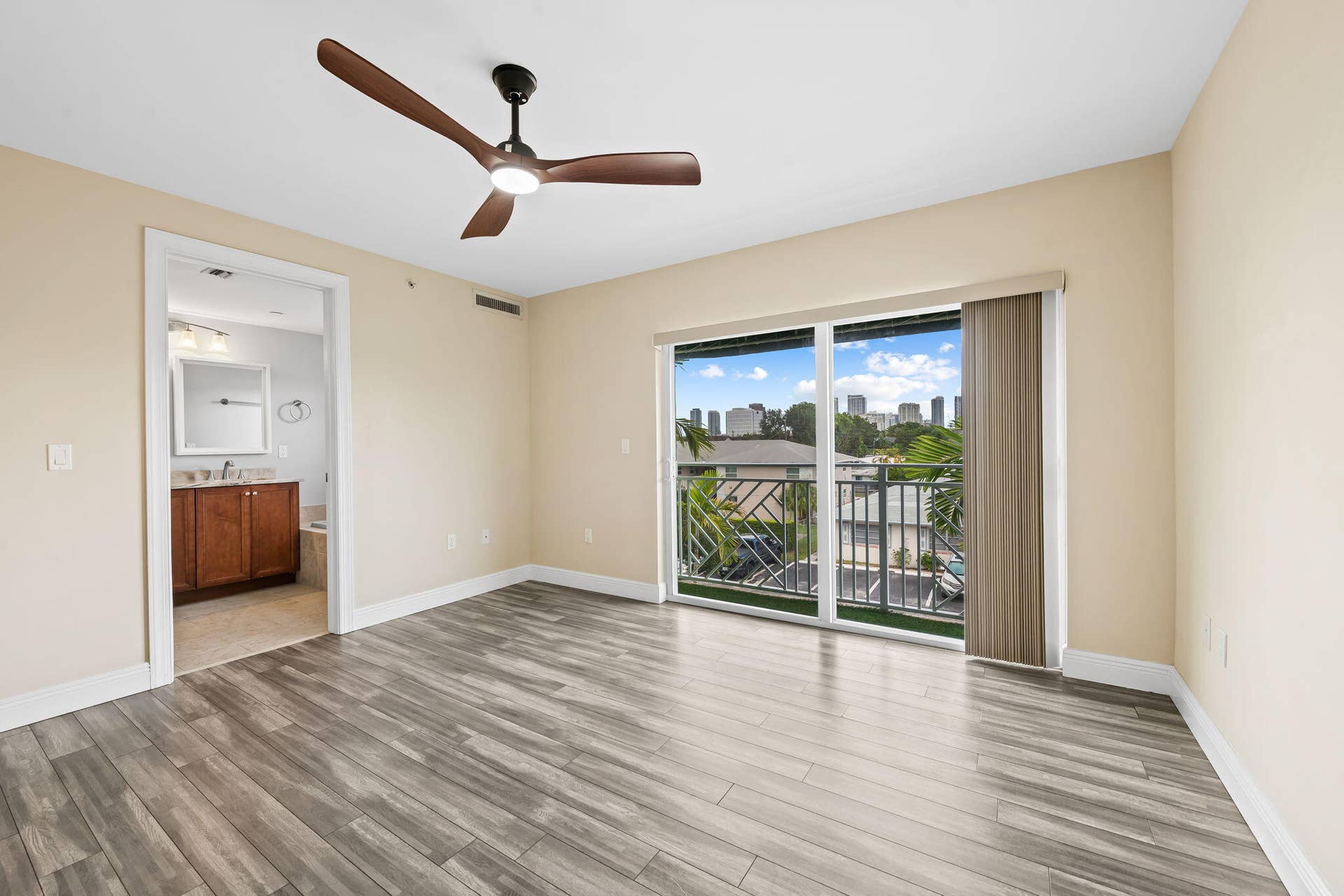 708 SE 15TH Street, #3, Fort Lauderdale, FL 33316 Primary Bedroom