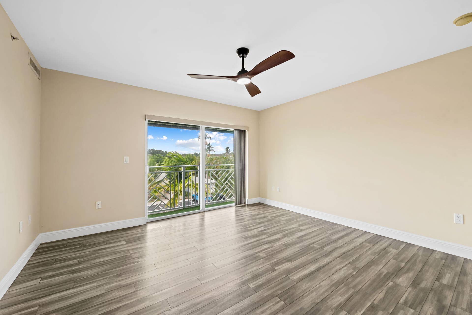 708 SE 15TH Street, #3, Fort Lauderdale, FL 33316 Primary