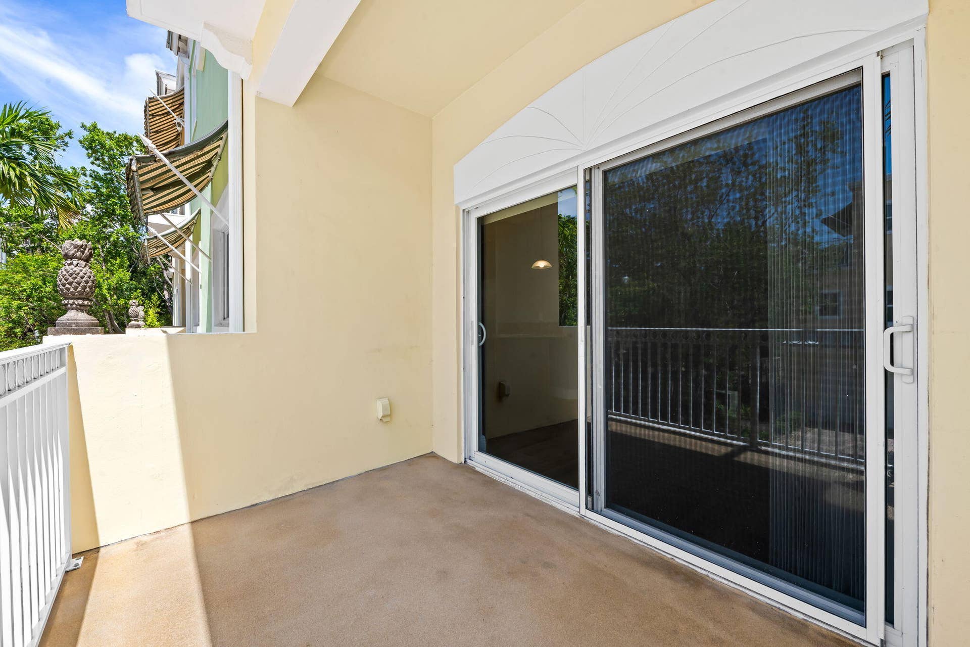 630 SE 15th Street, #5, Fort Lauderdale, FL 33316 Balcony