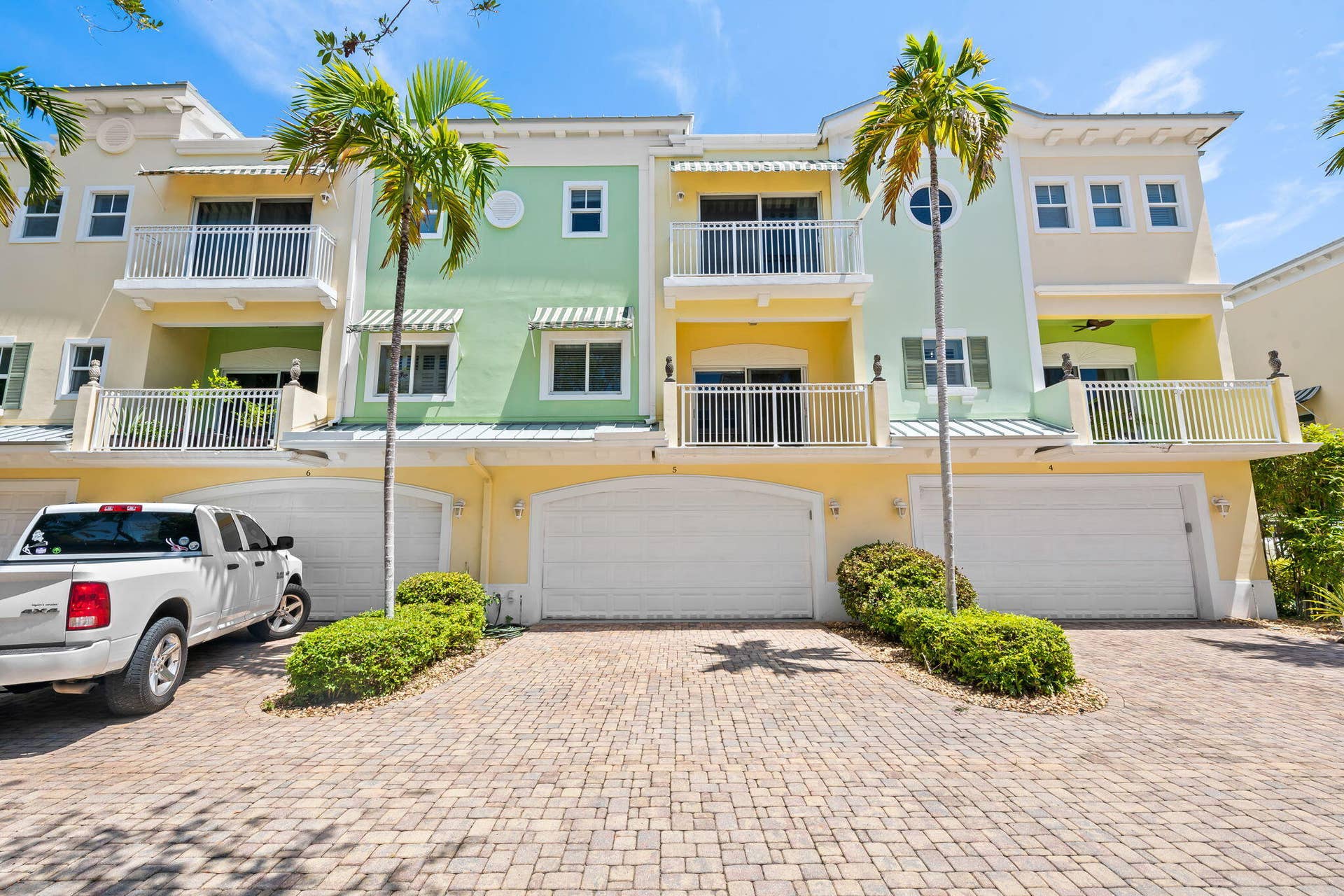 630 SE 15th Street, #5, Fort Lauderdale, FL 33316 26-web-or-mls-DSC_9885