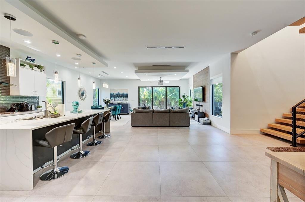 1616 SE 2nd Court, Fort Lauderdale, FL 33301 Photo 4