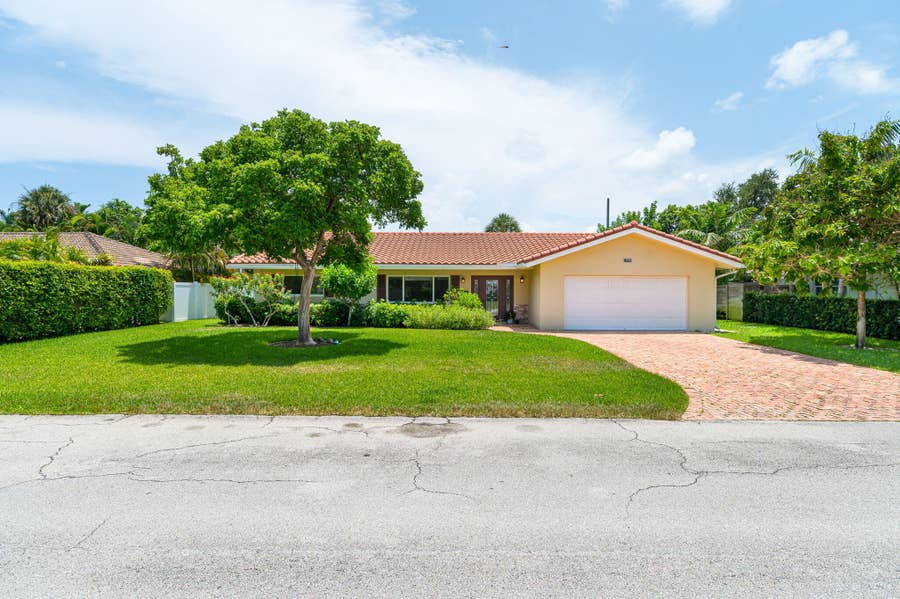 Property photo for 1000 NW 5TH Street, Boca Raton, FL