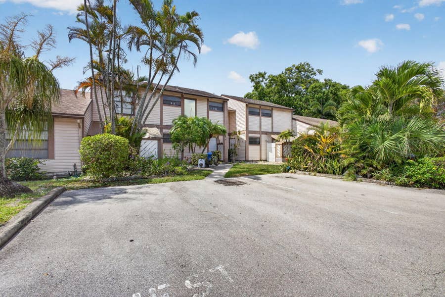 Property photo for 110 SHERWOOD Circle, #4C, Jupiter, FL