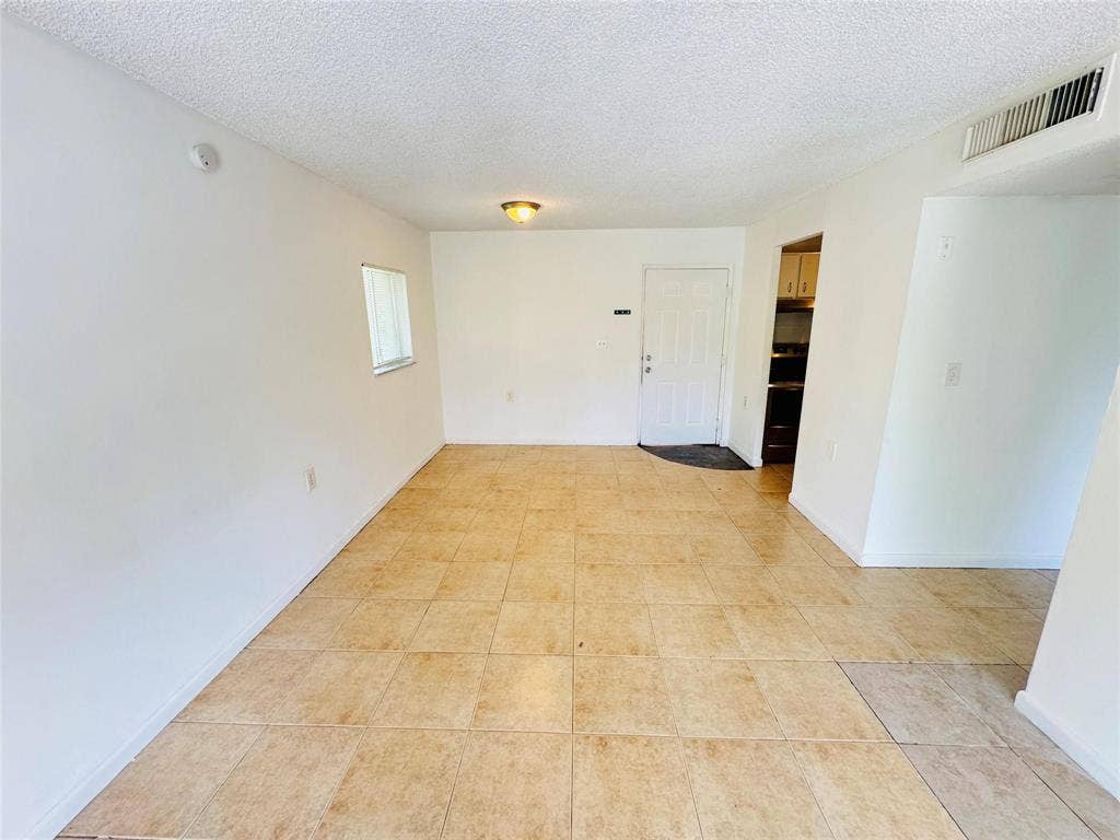 1068 N BENOIST FARMS Road, #302, West Palm Beach, West Palm Beach, FL 33411 GetMedia.ashx-2