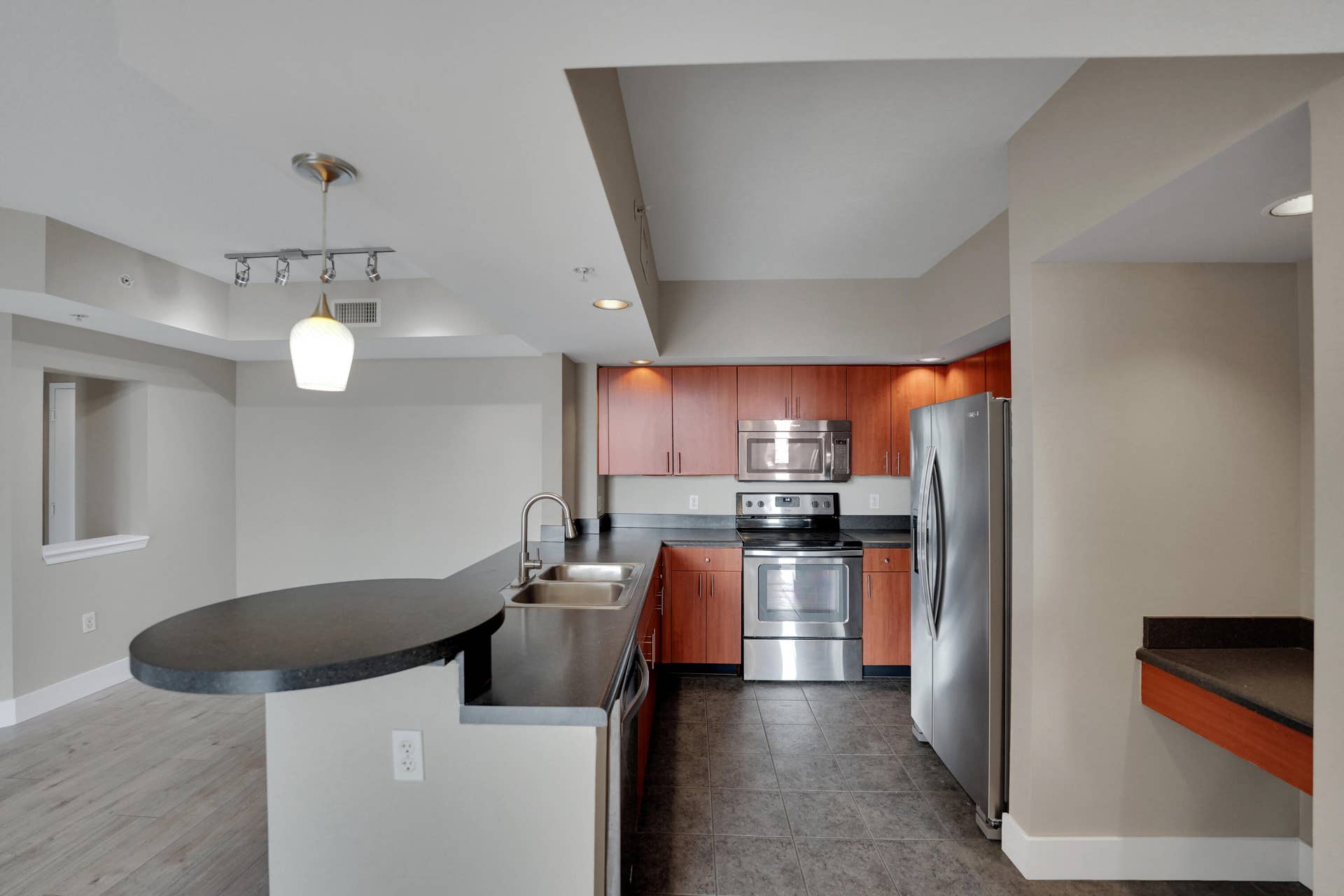 110 N FEDERAL Highway, #815, Fort Lauderdale, FL 33301 DSC05842