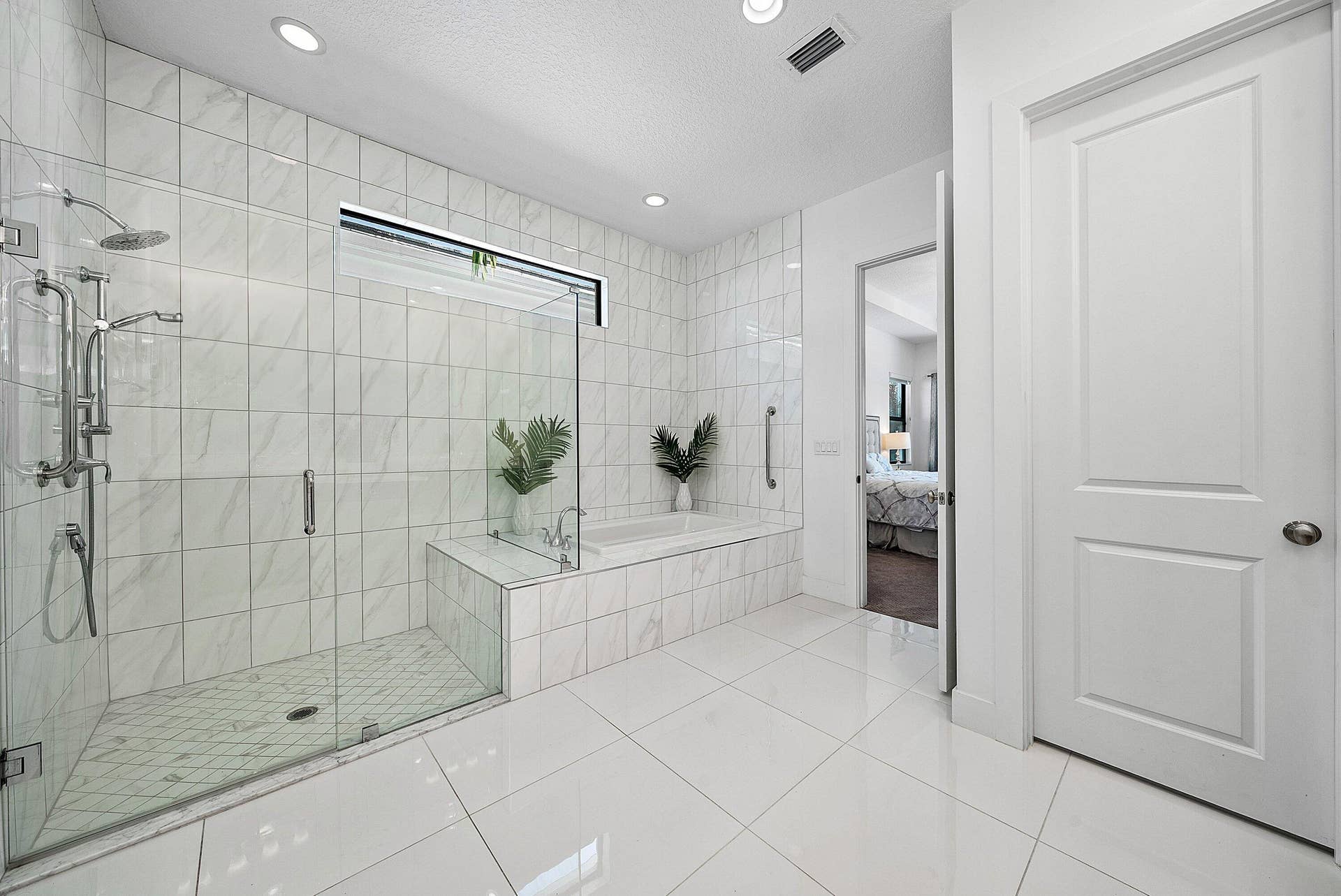 13689 ARTISAN Circle, Palm Beach Gardens, FL 33418 026-13689ArtisanCircle-PalmBeachGardens-