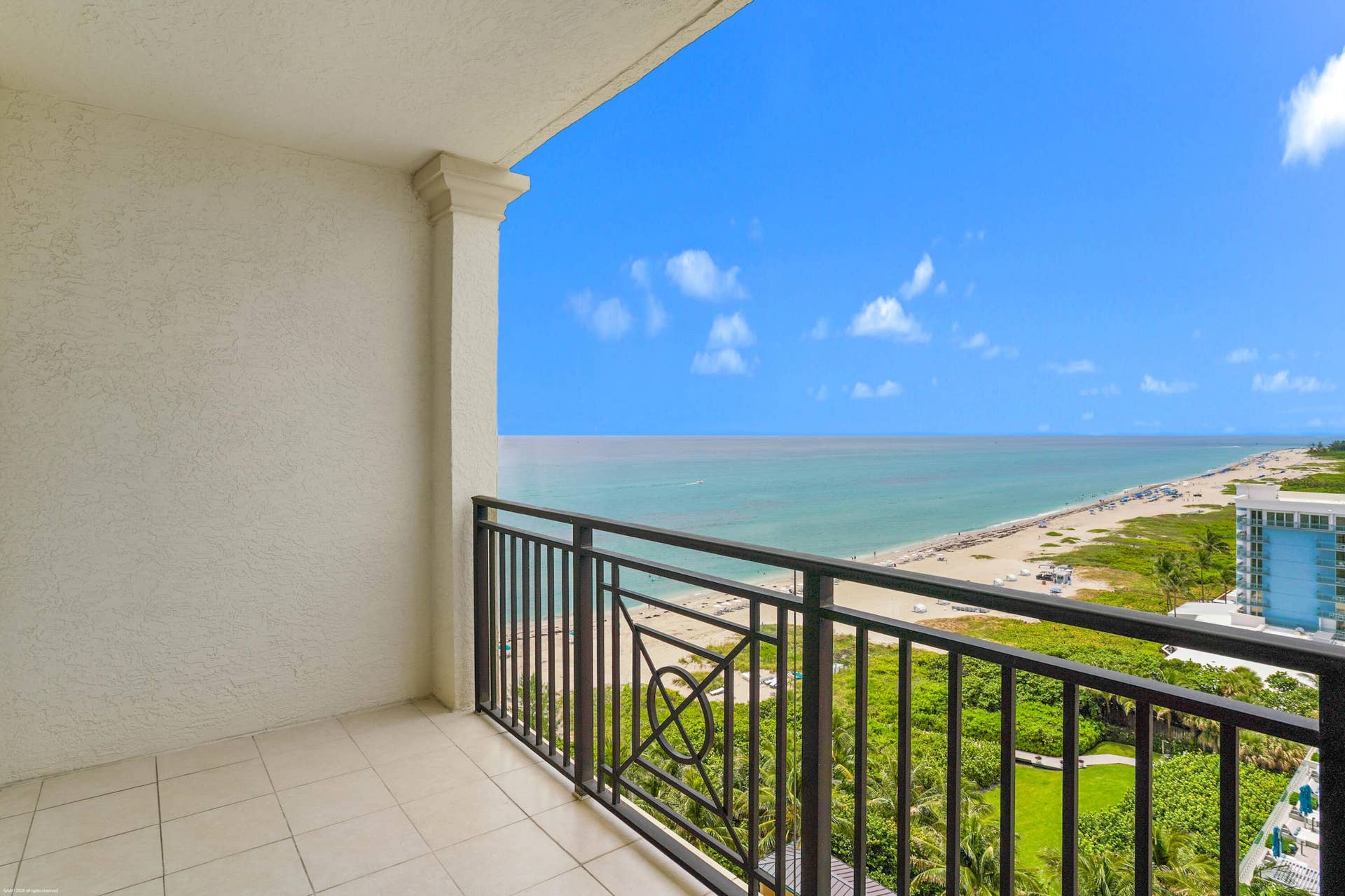 3800 N Ocean Dr Apt 1450 017