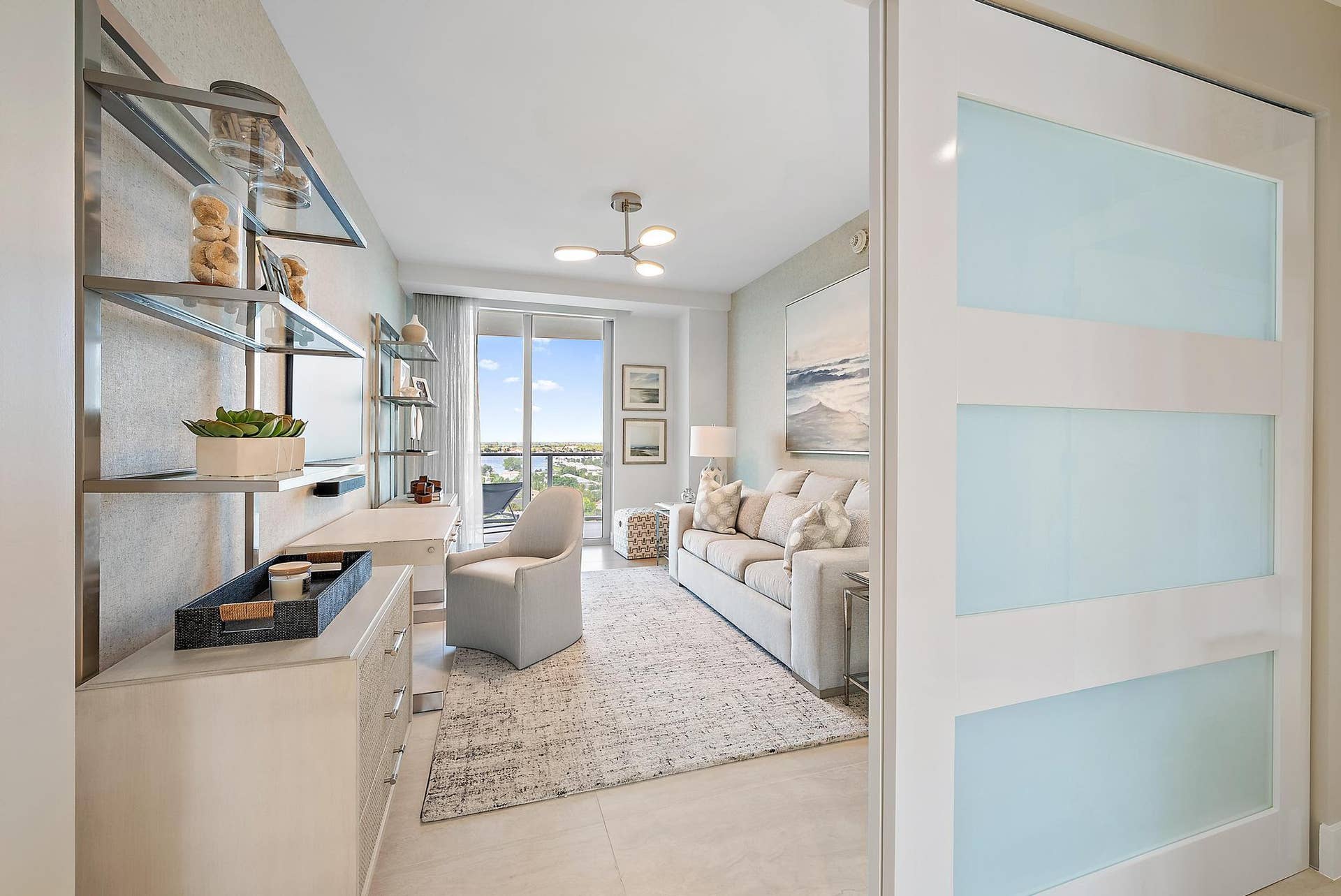 3100 N Ocean Dr p 1105-18