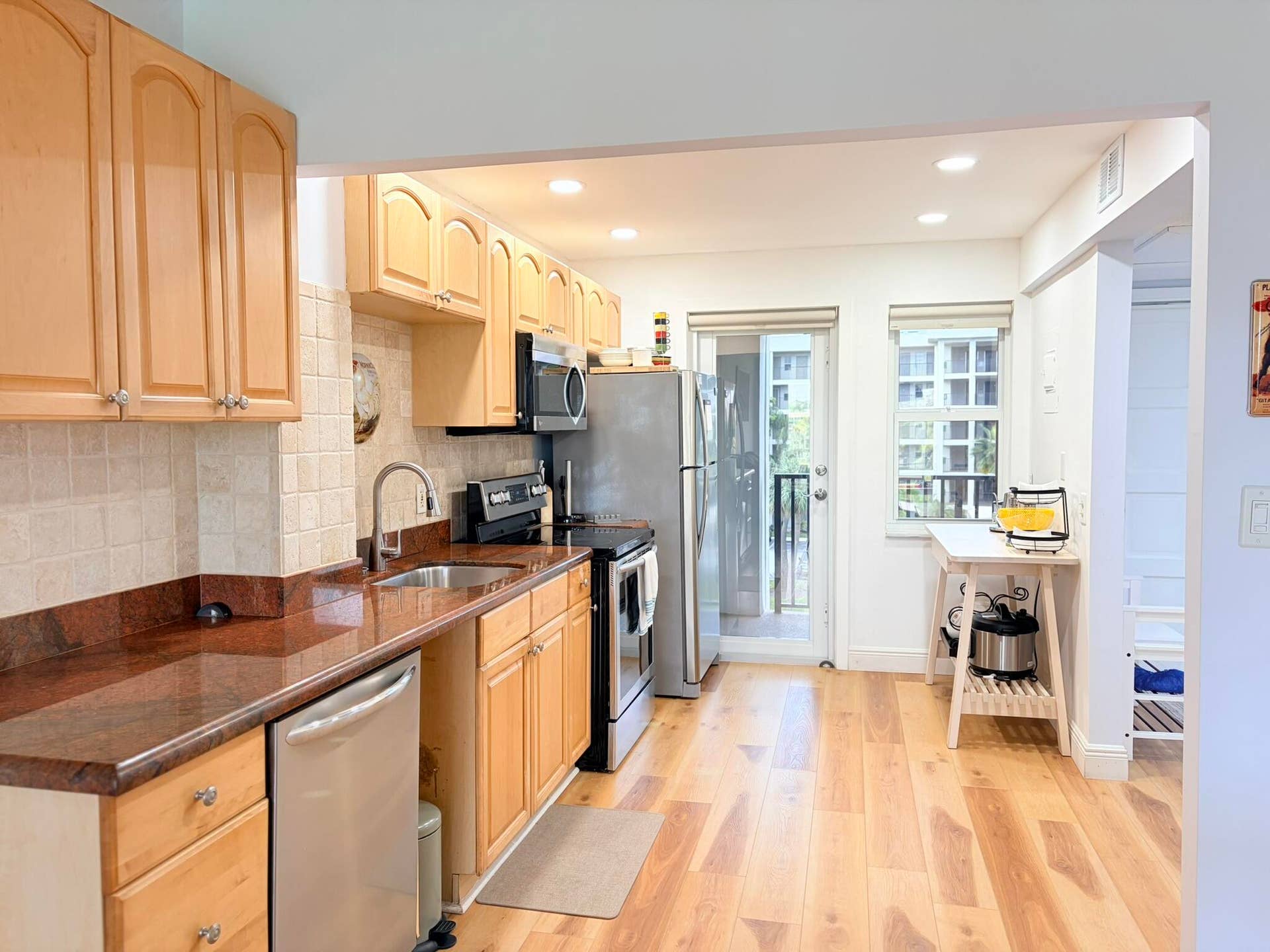 3001 S Course Drive, #406, Pompano Beach, FL 33069 1bedroom-fully-furnished-nieves-10