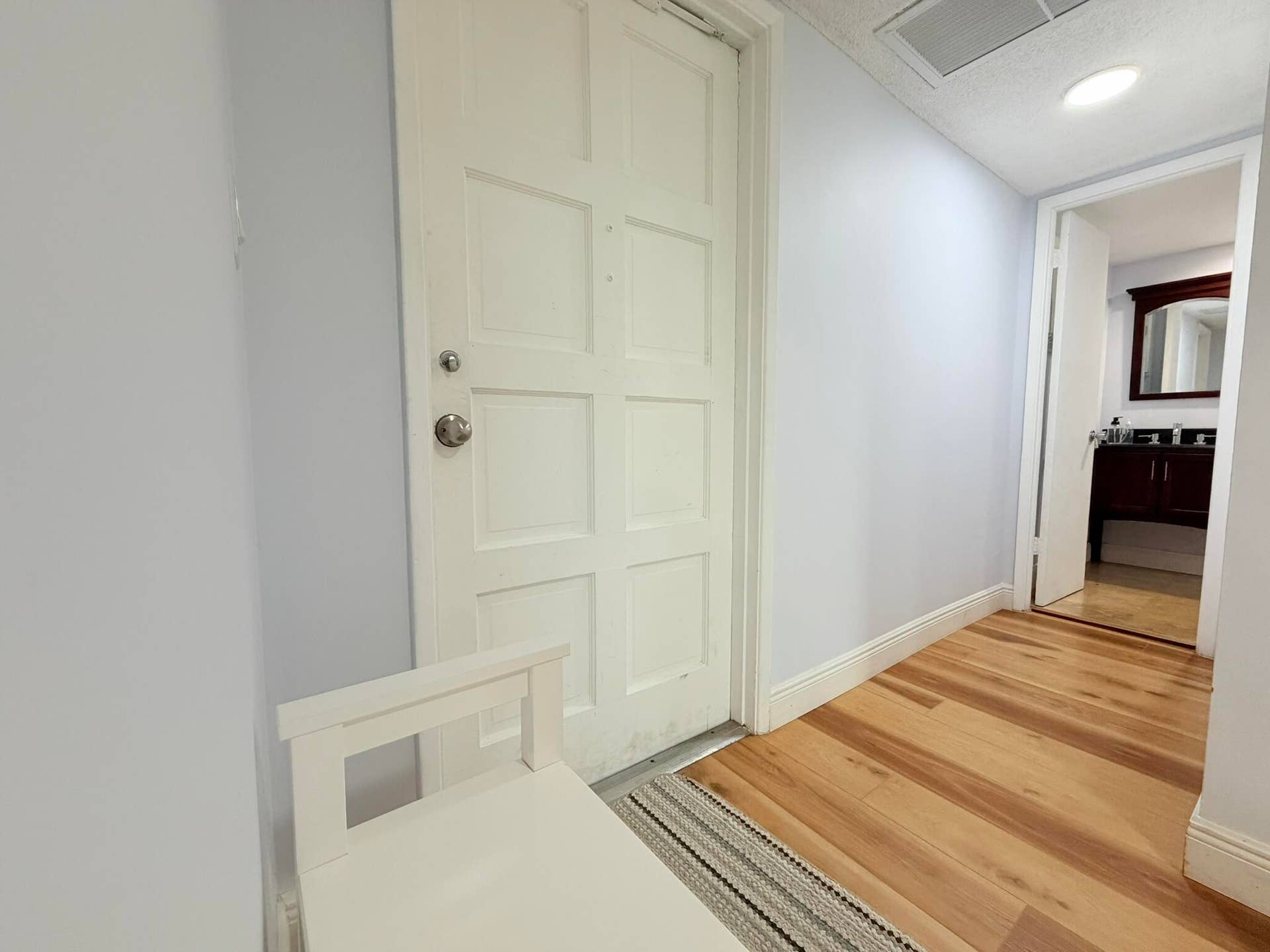 3001 S Course Drive, #406, Pompano Beach, FL 33069 Main Entrance Hallway to Guet-Bath