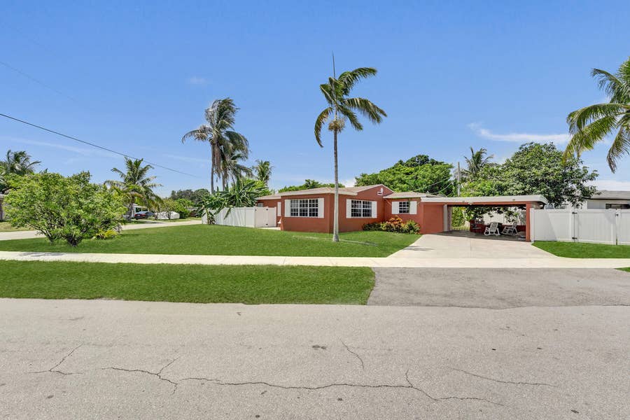 Property photo for 1302 S 23RD Avenue, Hollywood, FL