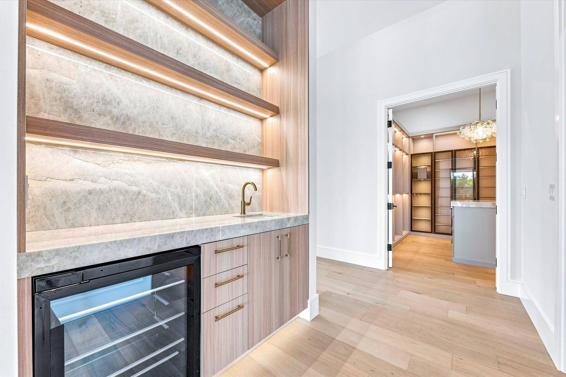 5593 Reynolds Road, Lake Worth, FL 33449 Primary Wet Bar