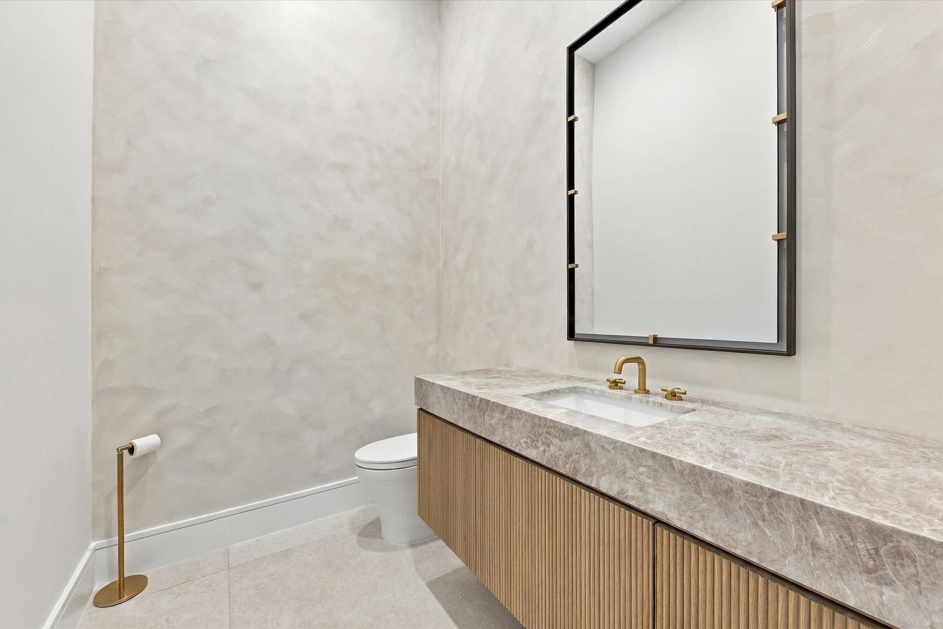 5593 Reynolds Road, Lake Worth, FL 33449 Powder bath