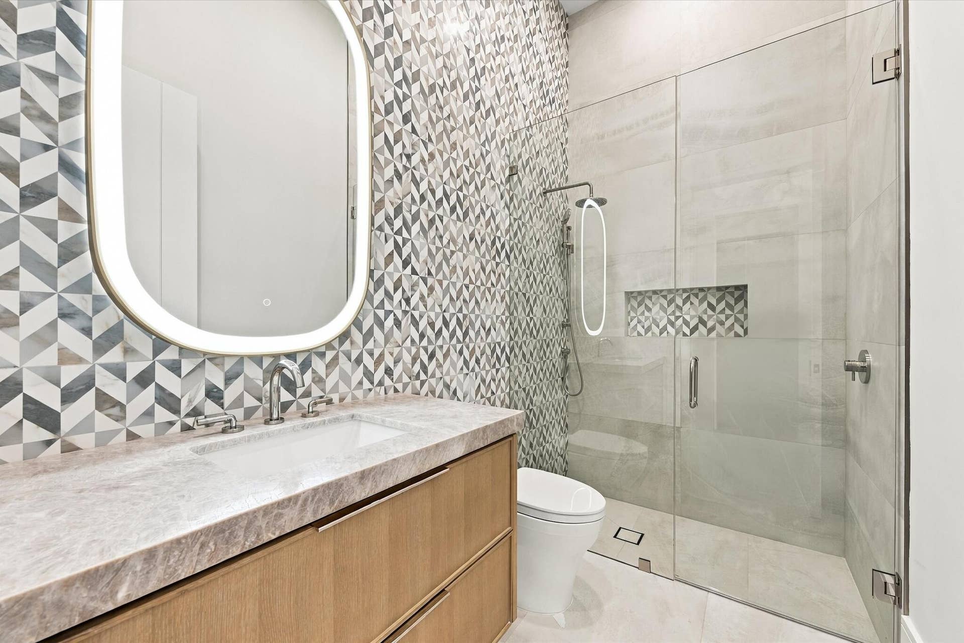 5593 Reynolds Road, Lake Worth, FL 33449 Guest Bathroom 1