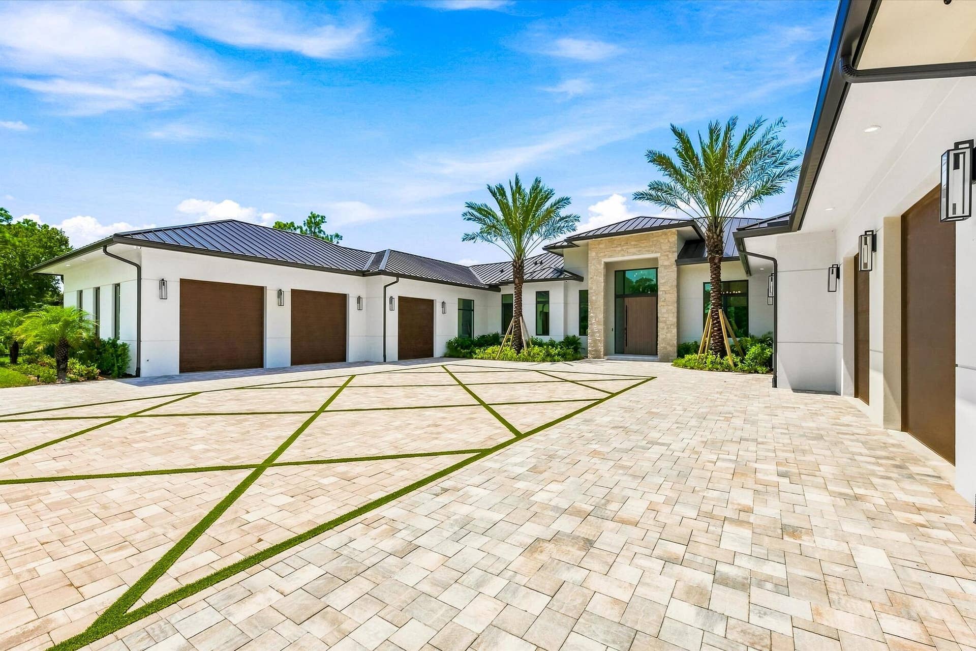 5593 Reynolds Road, Lake Worth, FL 33449 Front