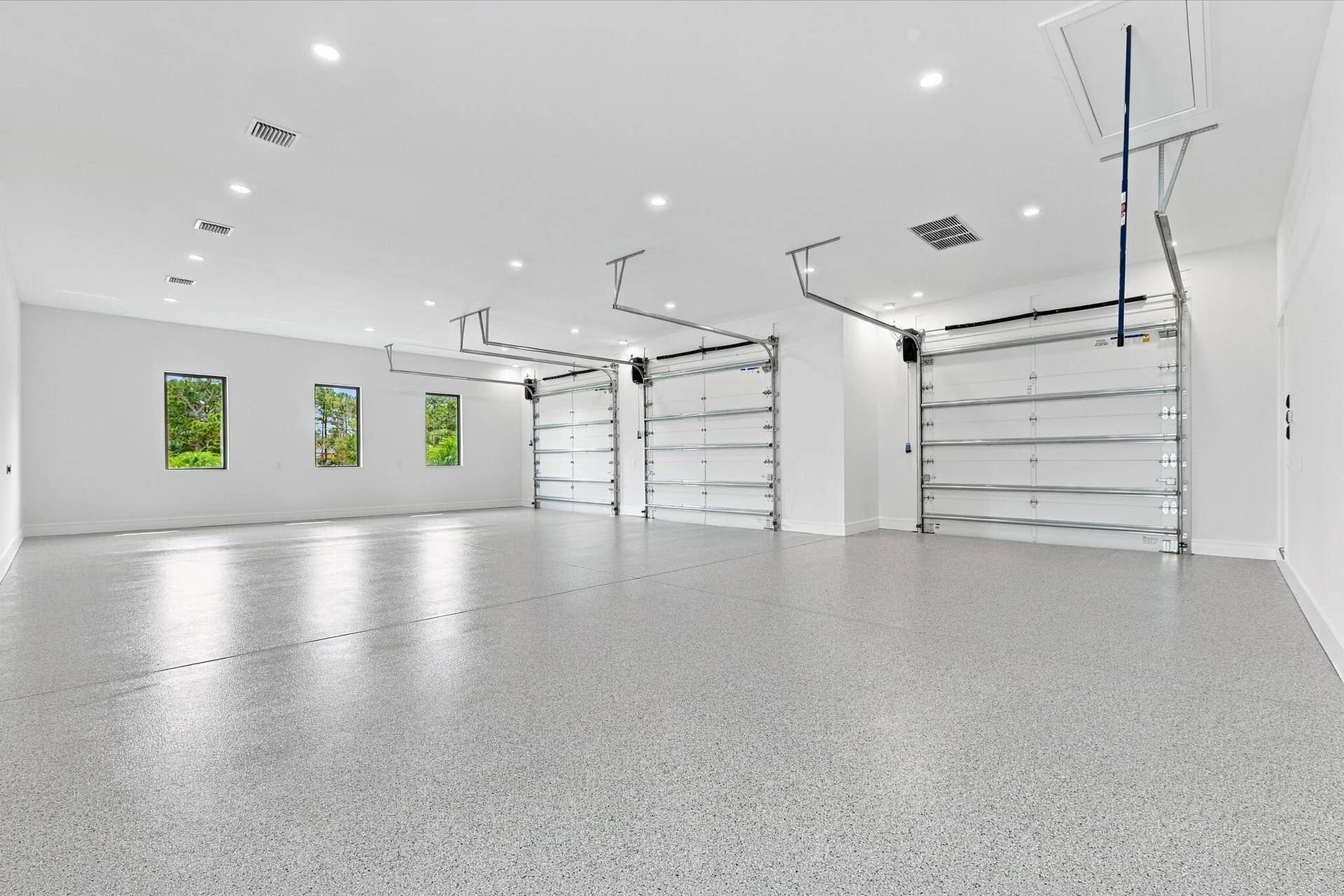 5593 Reynolds Road, Lake Worth, FL 33449 Garage