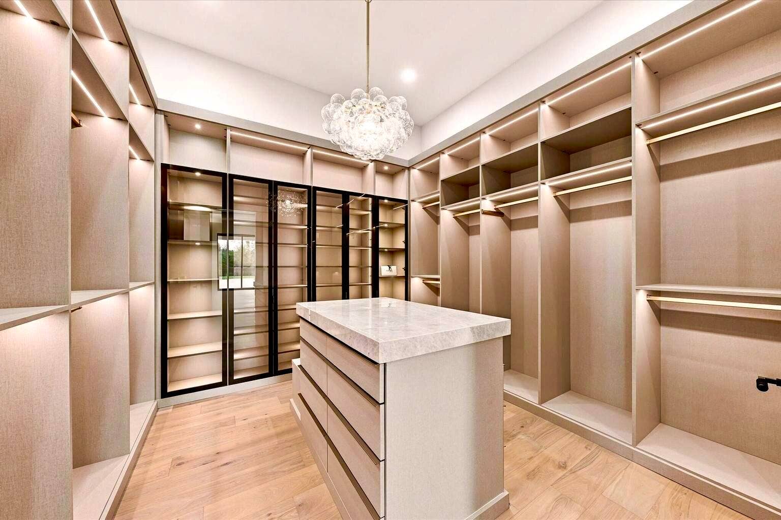 5593 Reynolds Road, Lake Worth, FL 33449 Hers Closet