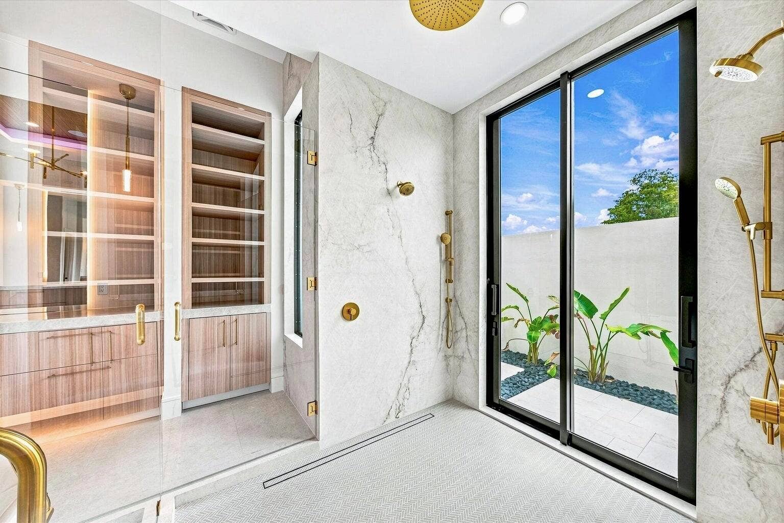 5593 Reynolds Road, Lake Worth, FL 33449 Primary Shower