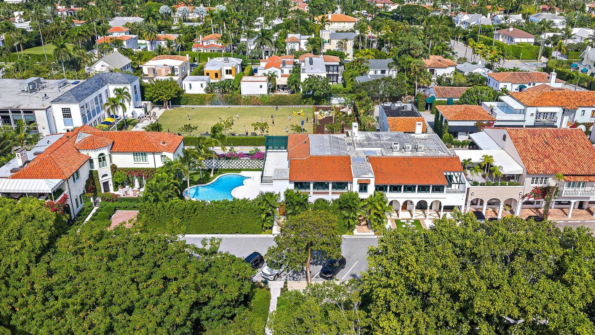 206 Phipps Plaza, Palm Beach, FL 33480 206 Phipps-69