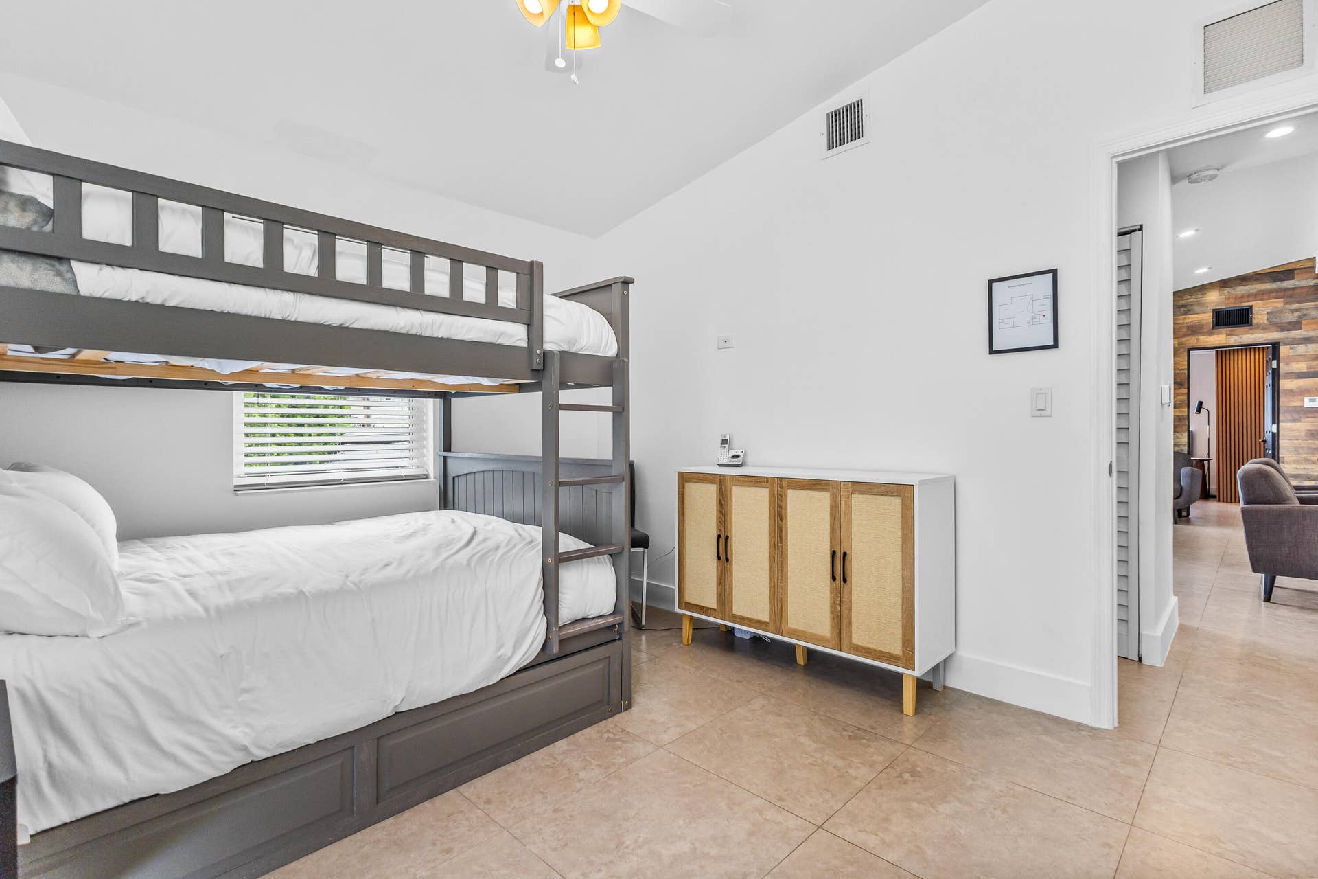 2678 Marathon Lane, Fort Lauderdale, FL 33312 02678 Marathon lane Fort Lauderdale fl b