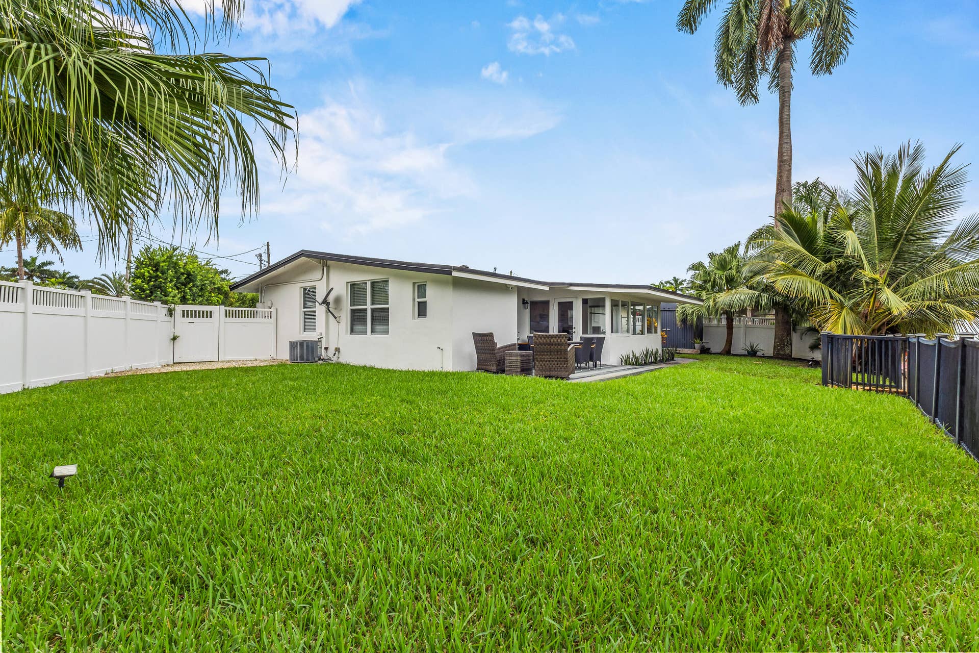 2678 Marathon Lane, Fort Lauderdale, FL 33312 02678 Marathon lane Fort Lauderdale fl b