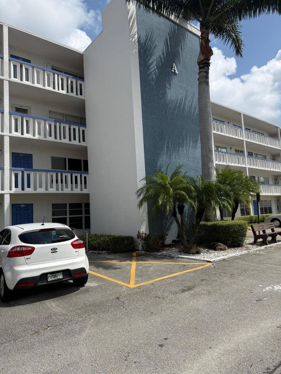 Property photo for 407 GREENBRIER A, West Palm Beach, FL