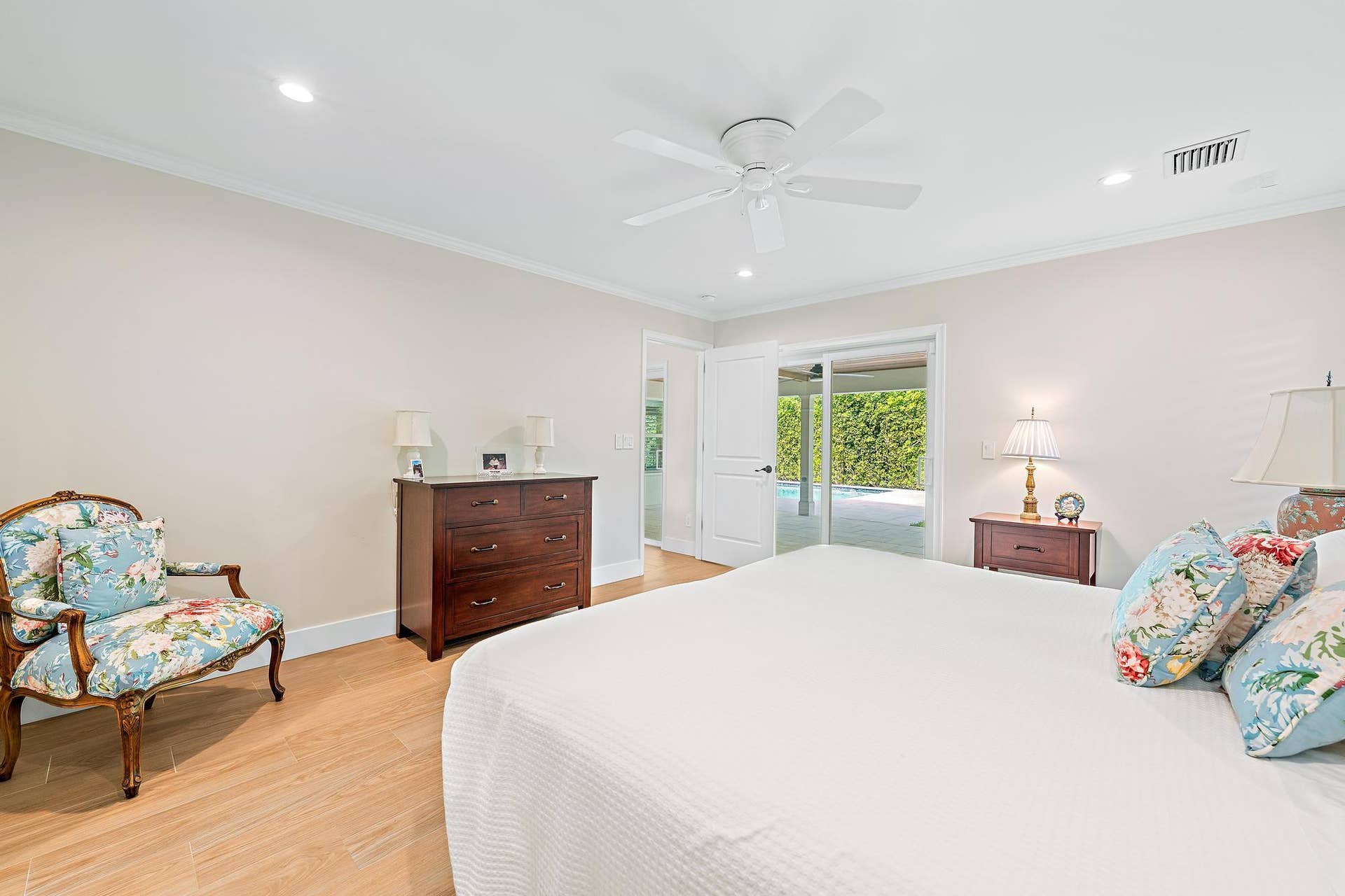 11785 Lake Shore Place, North Palm Beach, FL 33408 11785 Lake Shore Pl-21