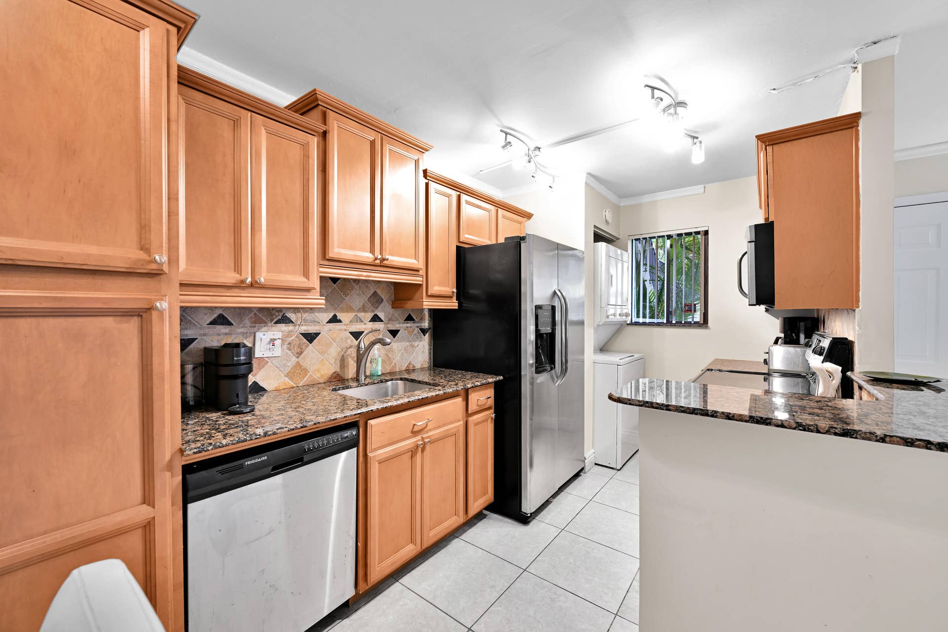 522 Trace Circle, #102, Deerfield Beach, FL 33441 522 Trace Circle 102 00012