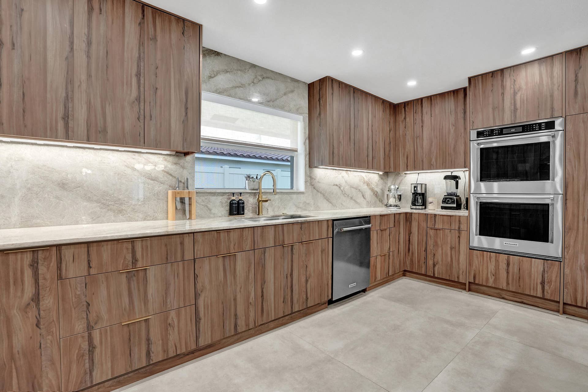 3608 NE 24TH Avenue, Fort Lauderdale, FL 33308 DSC07519