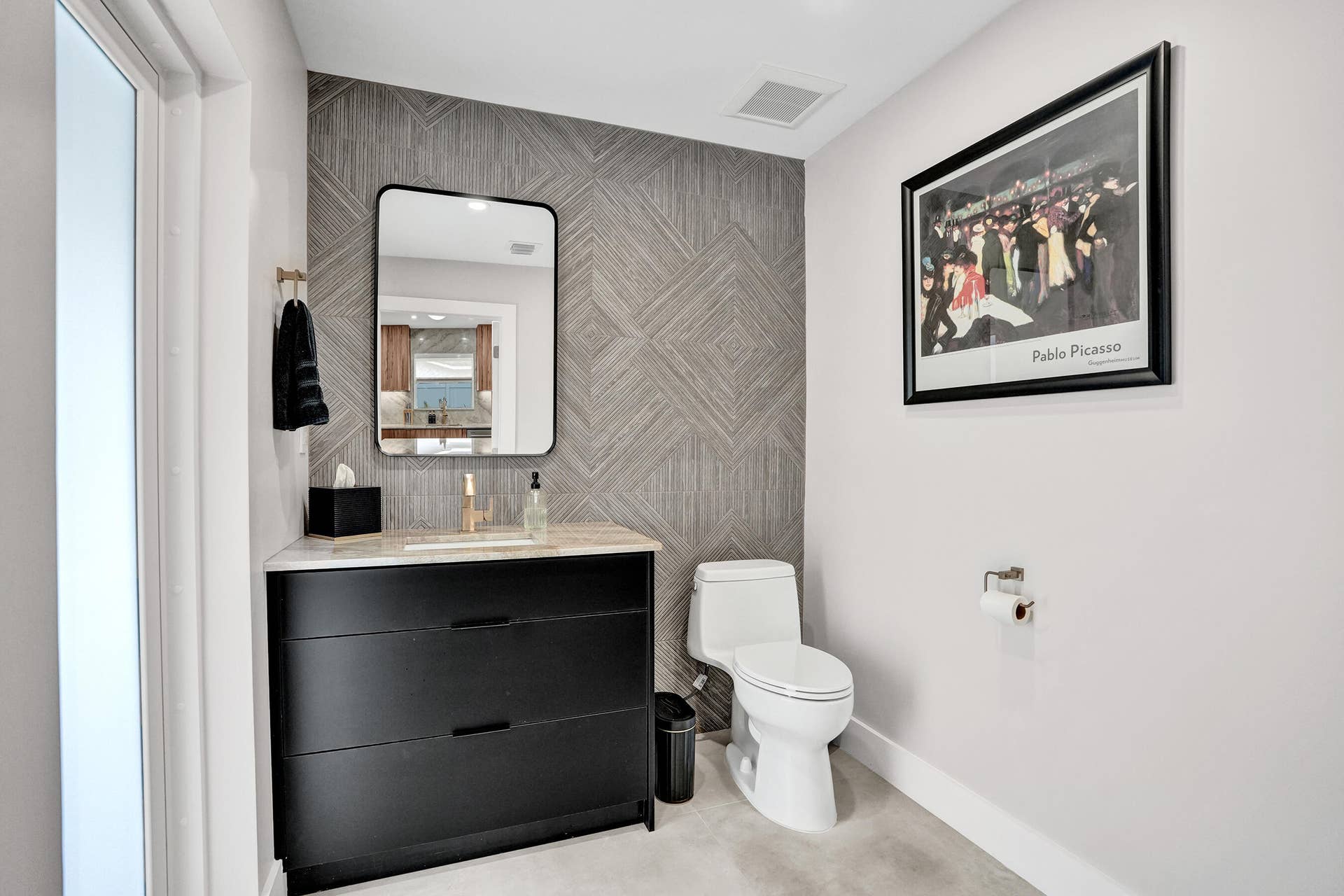 3608 NE 24TH Avenue, Fort Lauderdale, FL 33308 New half bath