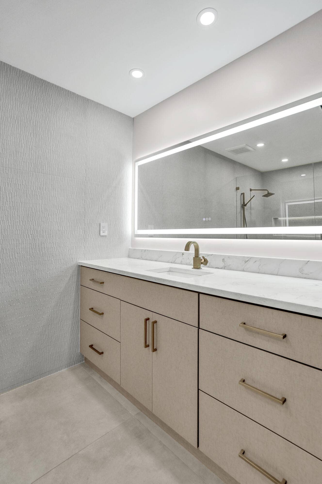 3608 NE 24TH Avenue, Fort Lauderdale, FL 33308 DSC07387