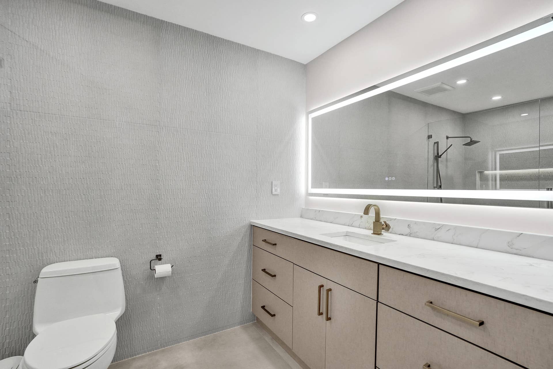 3608 NE 24TH Avenue, Fort Lauderdale, FL 33308 master bath vanity with lots of storage