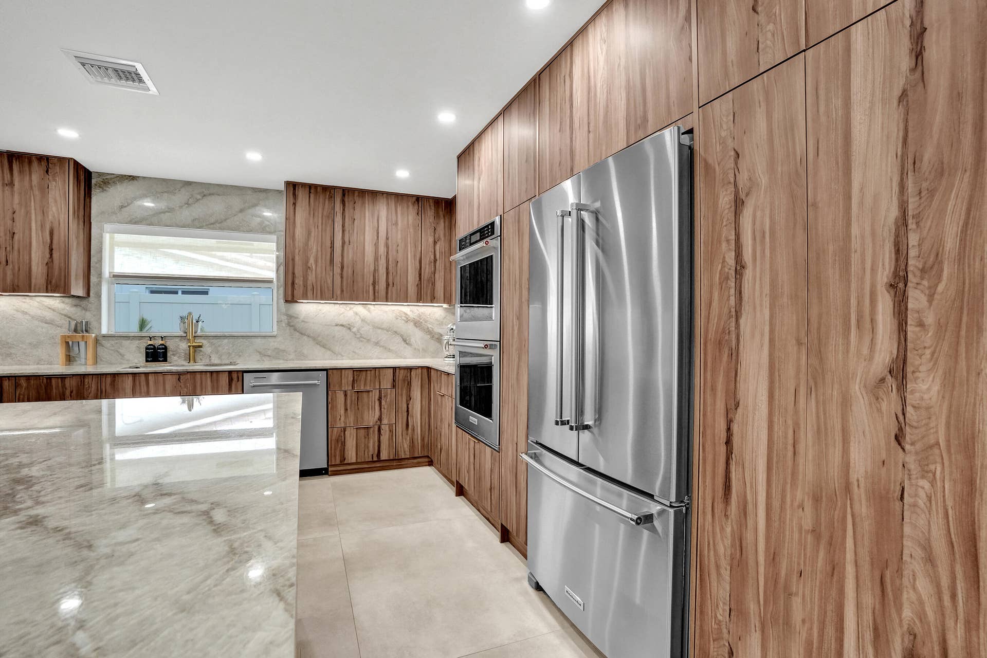 3608 NE 24TH Avenue, Fort Lauderdale, FL 33308 DSC07537