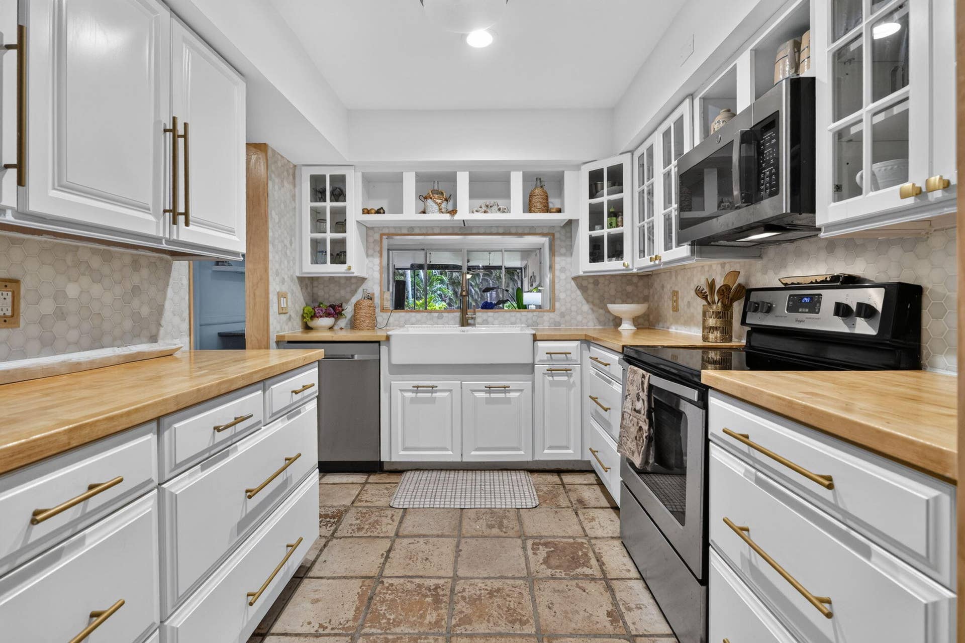 706 Ocean Dunes Circle, Jupiter, FL 33477 26-web-or-mls-_MLP5243