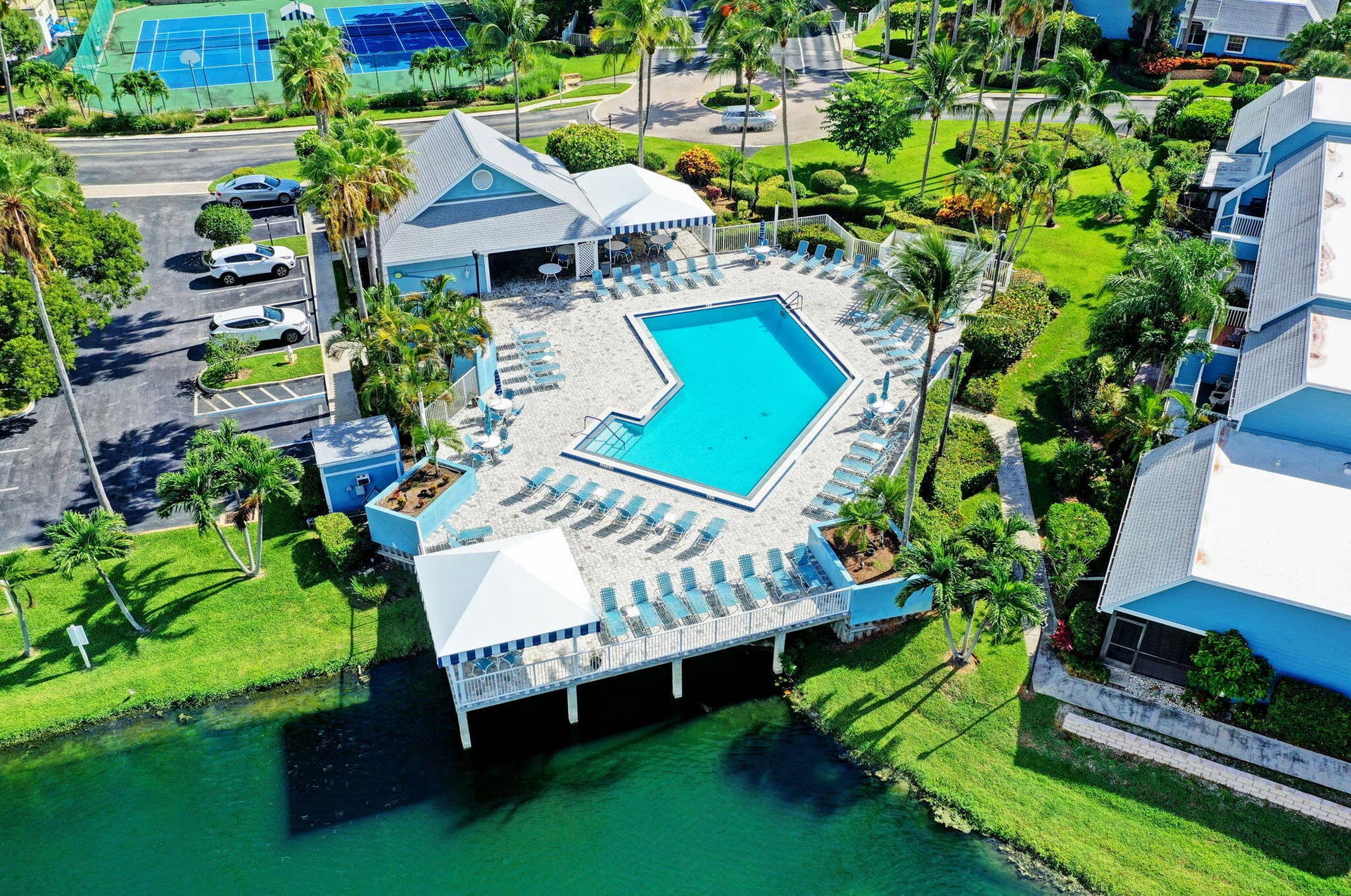 706 Ocean Dunes Circle, Jupiter, FL 33477 76-web-or-mls-018_dji_0766_67_68_69_70