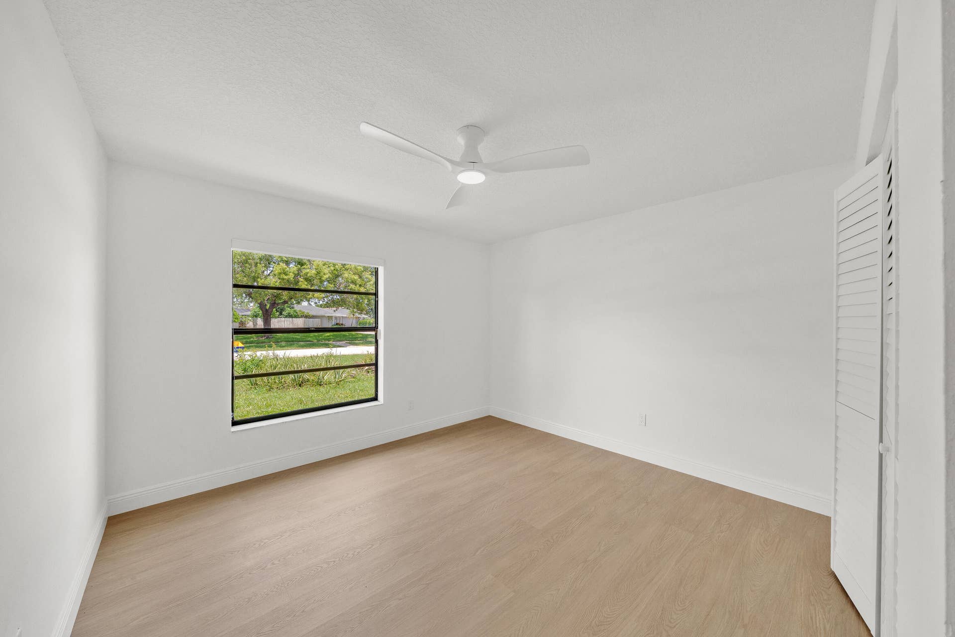 4854 ACORN Drive, Boca Raton, FL 33487 15 Guest Bedroom B (2)