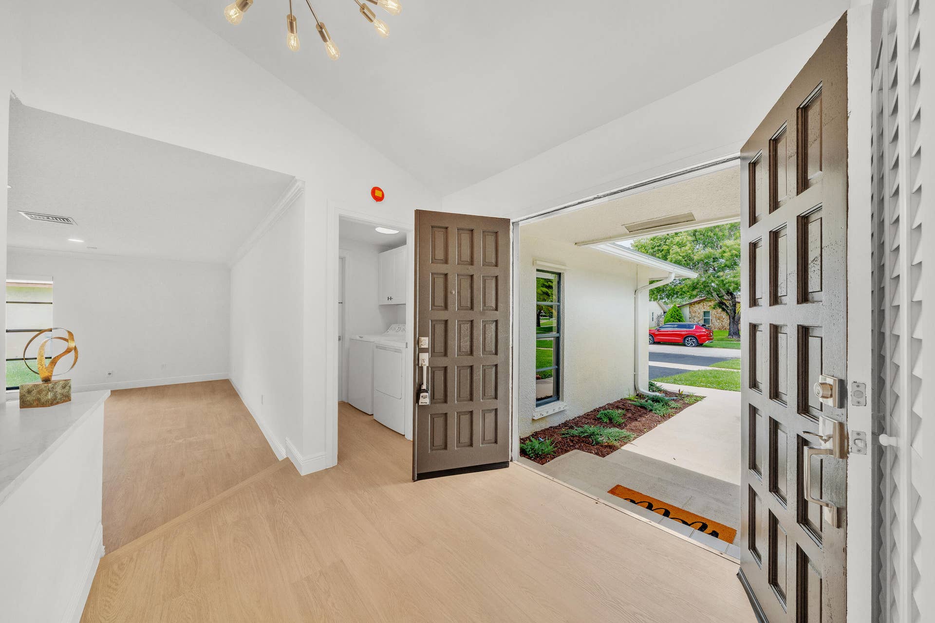 4854 ACORN Drive, Boca Raton, FL 33487 21 Laundry Room (1)