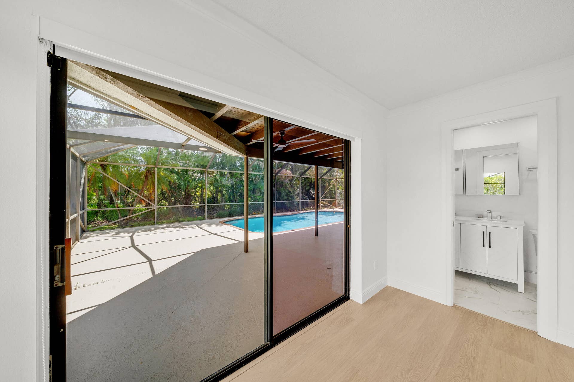 4854 ACORN Drive, Boca Raton, FL 33487 10 Primary Bedroom Suite (4)