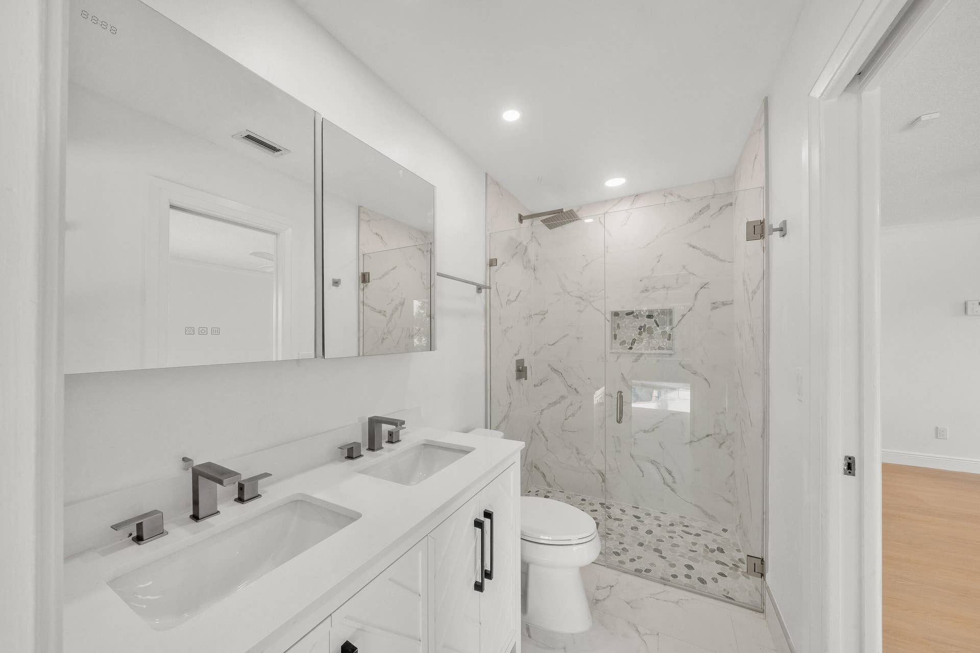 4854 ACORN Drive, Boca Raton, FL 33487 11 Primary Bath - Cabana Bath (5)
